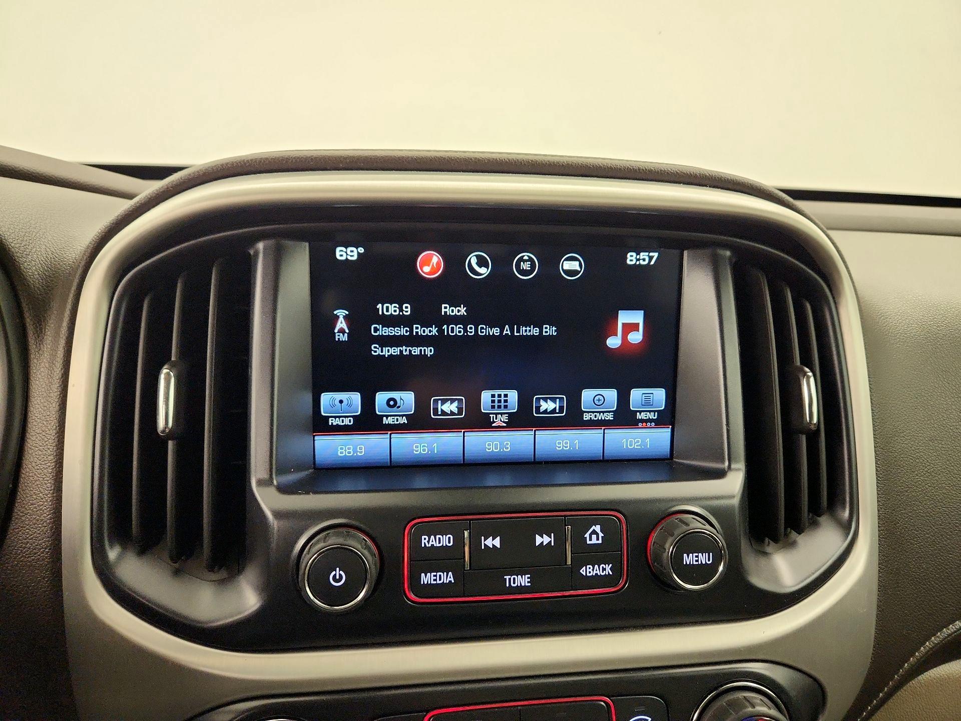 Thumbnail: 2016 GMC Canyon - 15