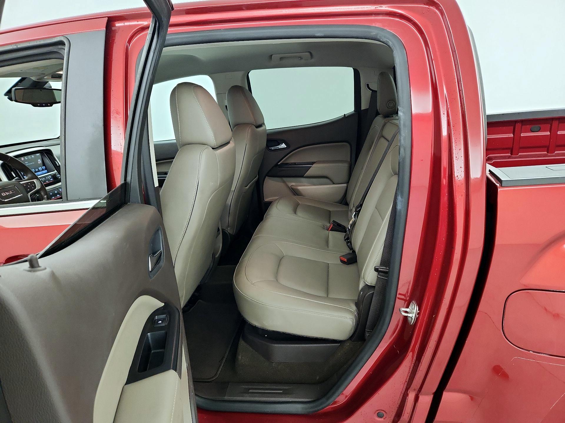 Thumbnail: 2016 GMC Canyon - 19