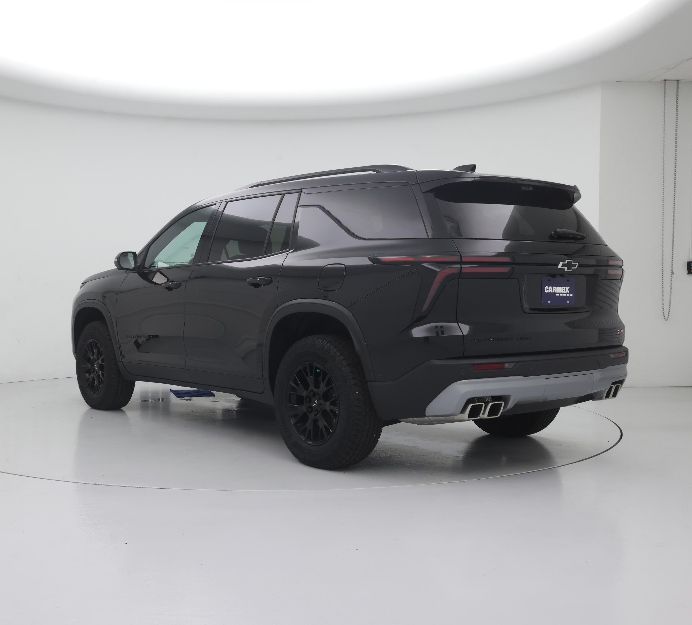 Thumbnail: 2024 Chevrolet Traverse - 2