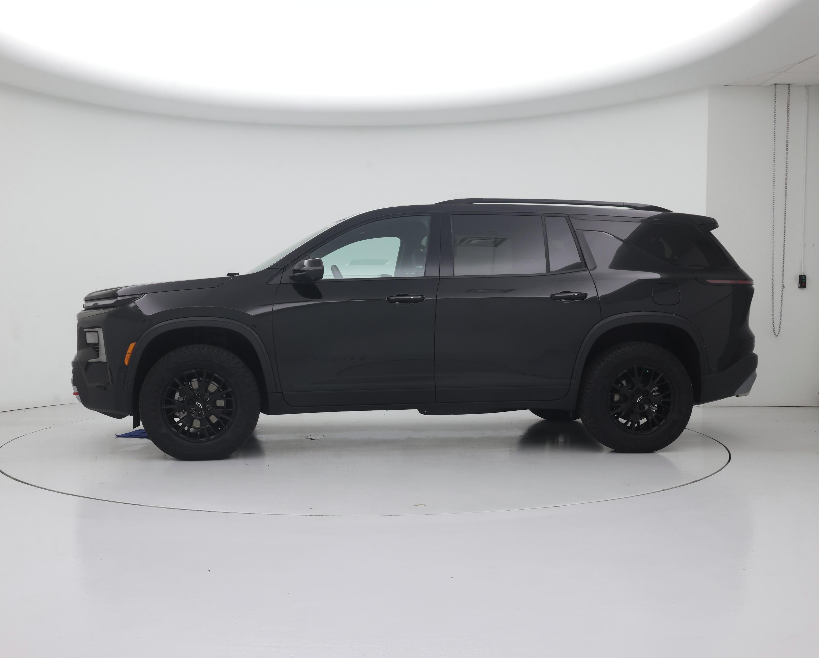 Thumbnail: 2024 Chevrolet Traverse - 3