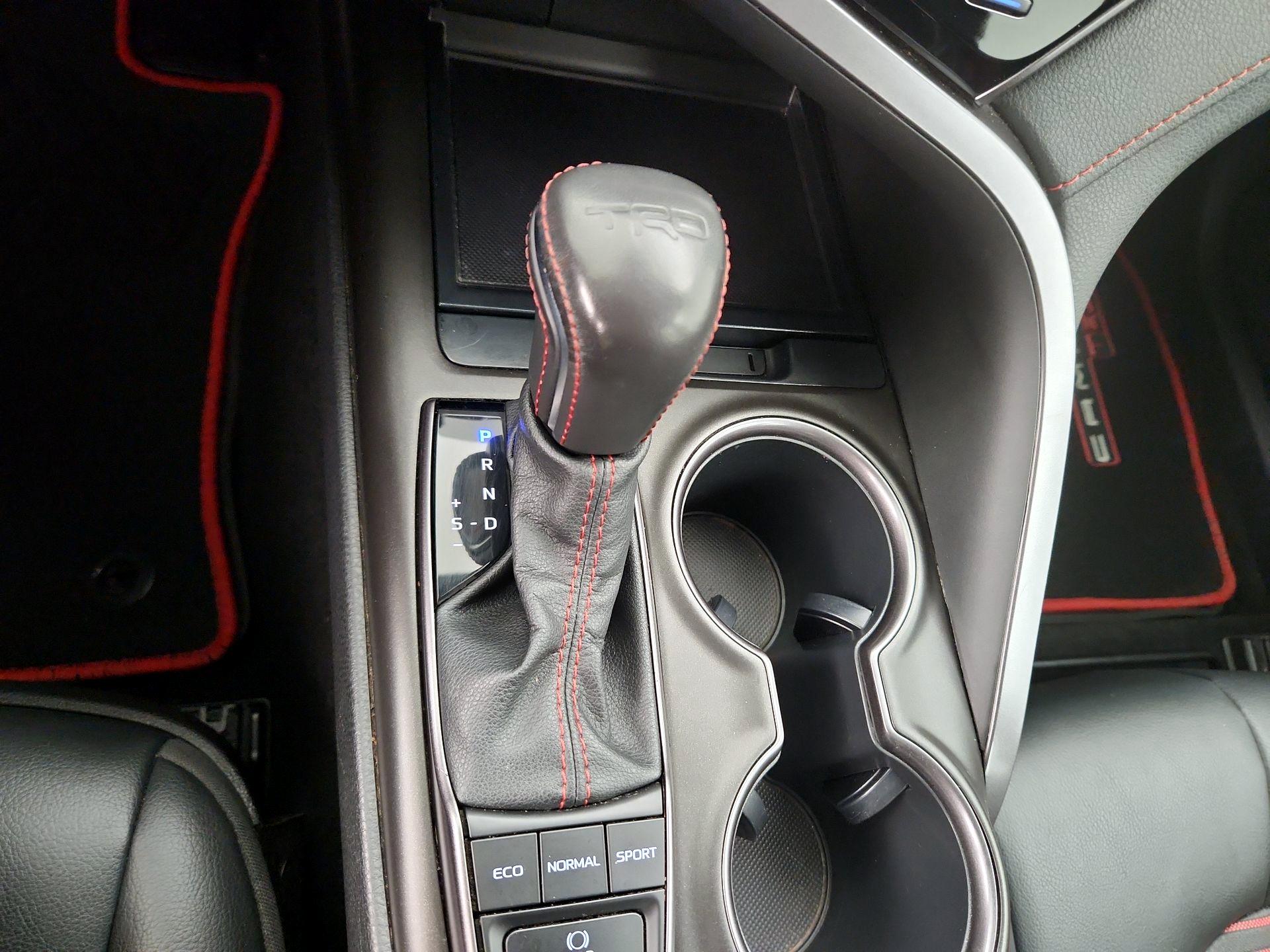 Thumbnail: 2021 Toyota Camry - 17