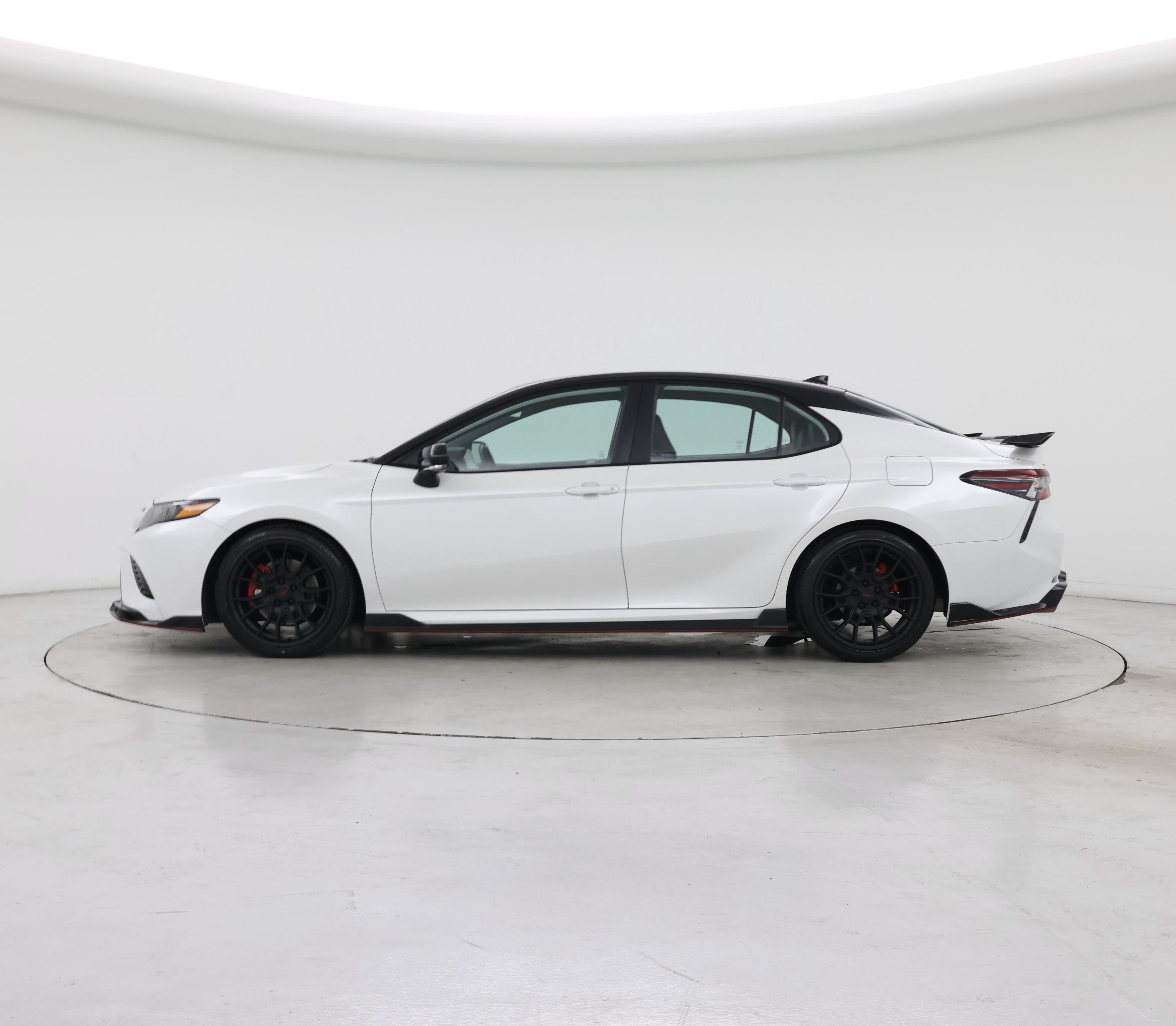 Thumbnail: 2021 Toyota Camry - 3
