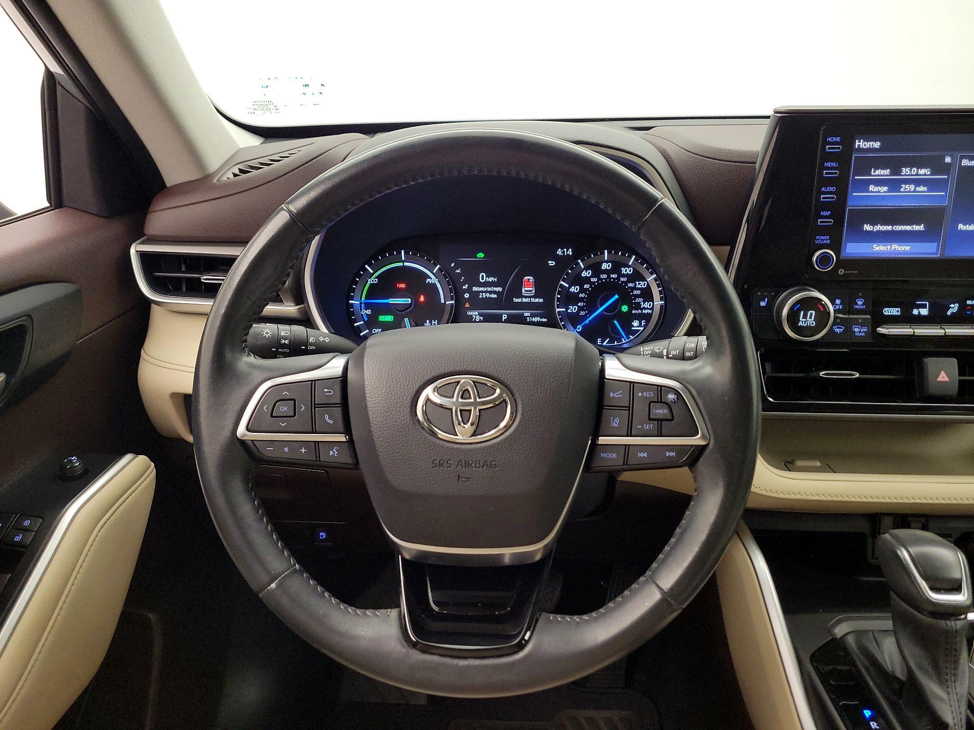 Thumbnail: 2021 Toyota Highlander - 10