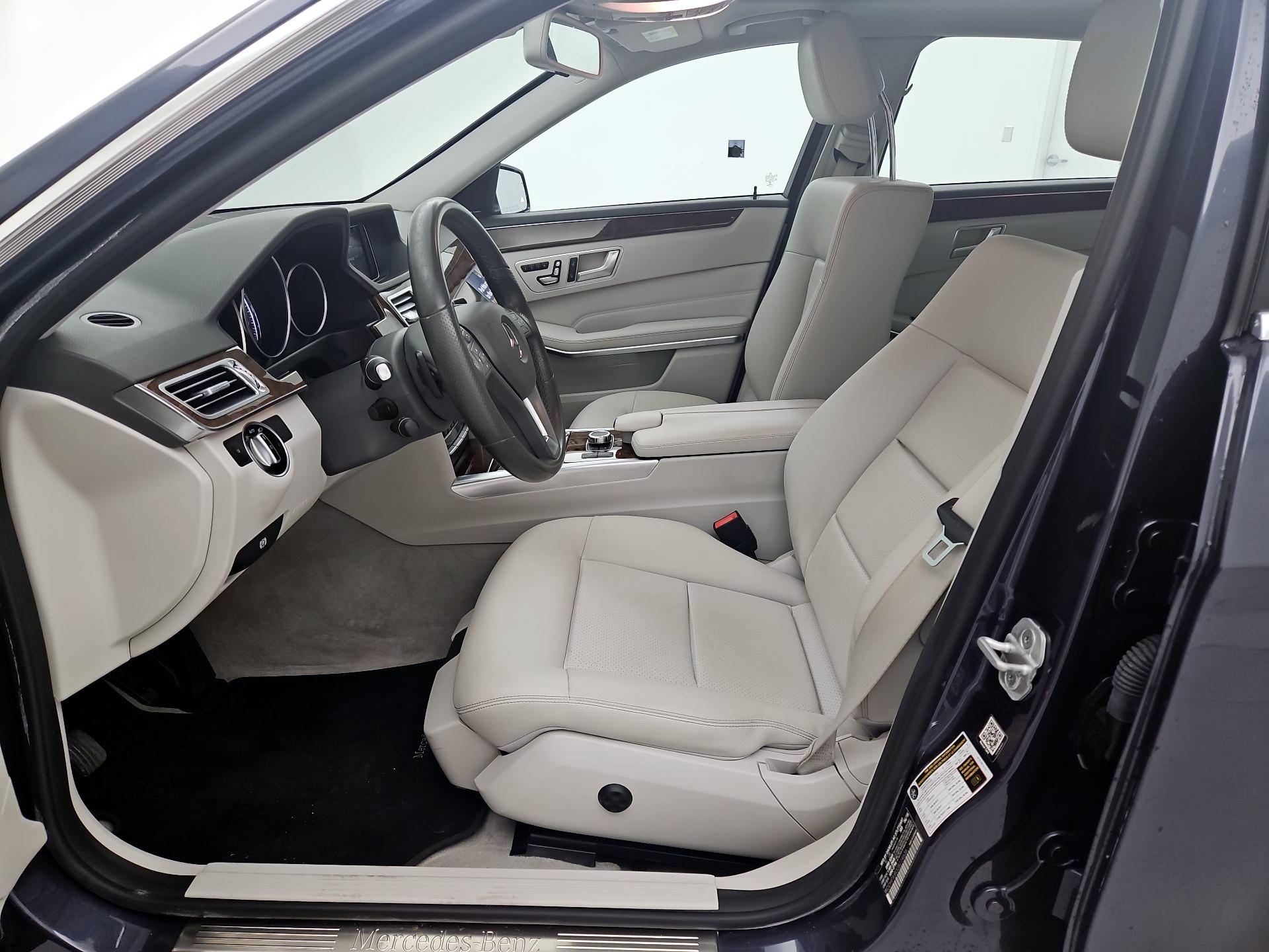 Thumbnail: 2016 Mercedes-Benz E-Class - 11