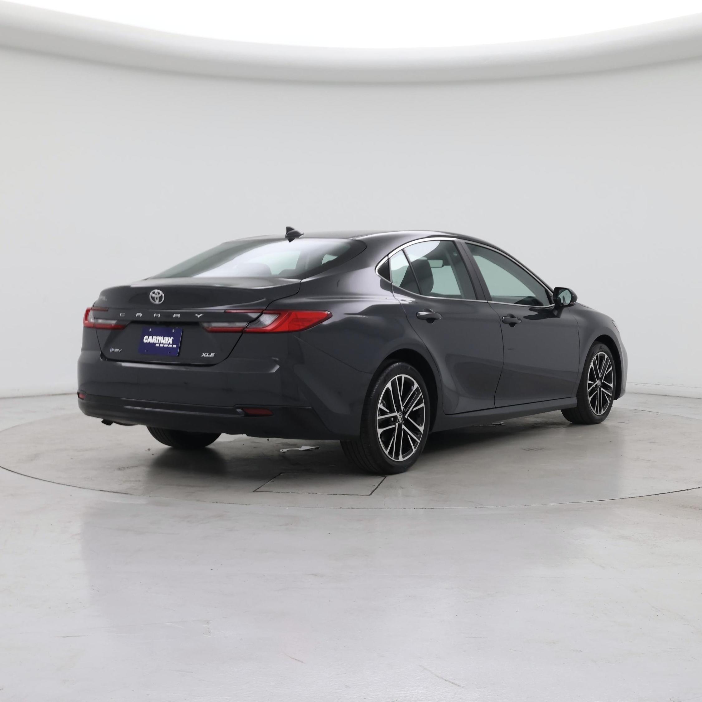 Thumbnail: 2025 Toyota Camry - 8