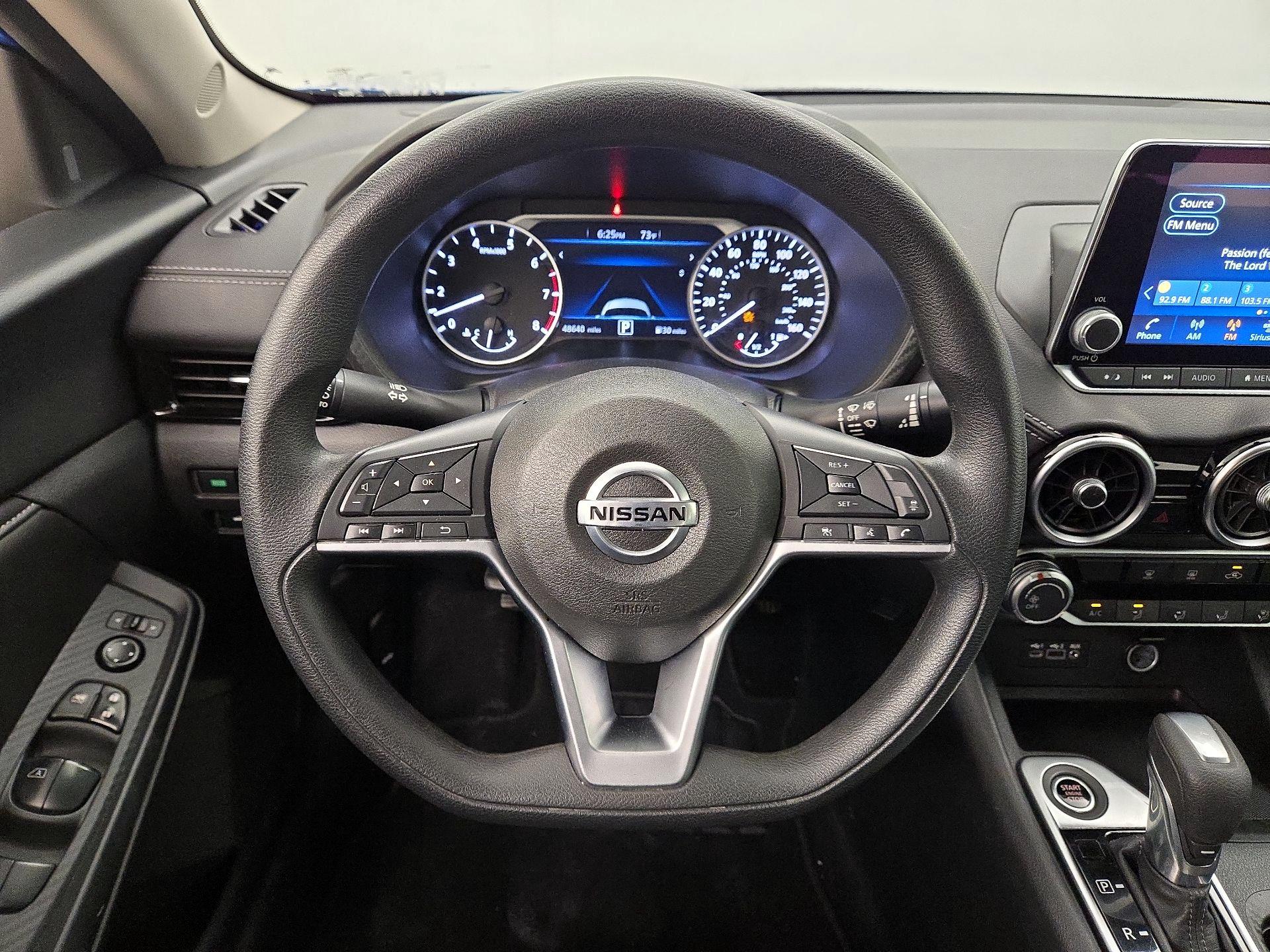 Thumbnail: 2023 Nissan Sentra - 10