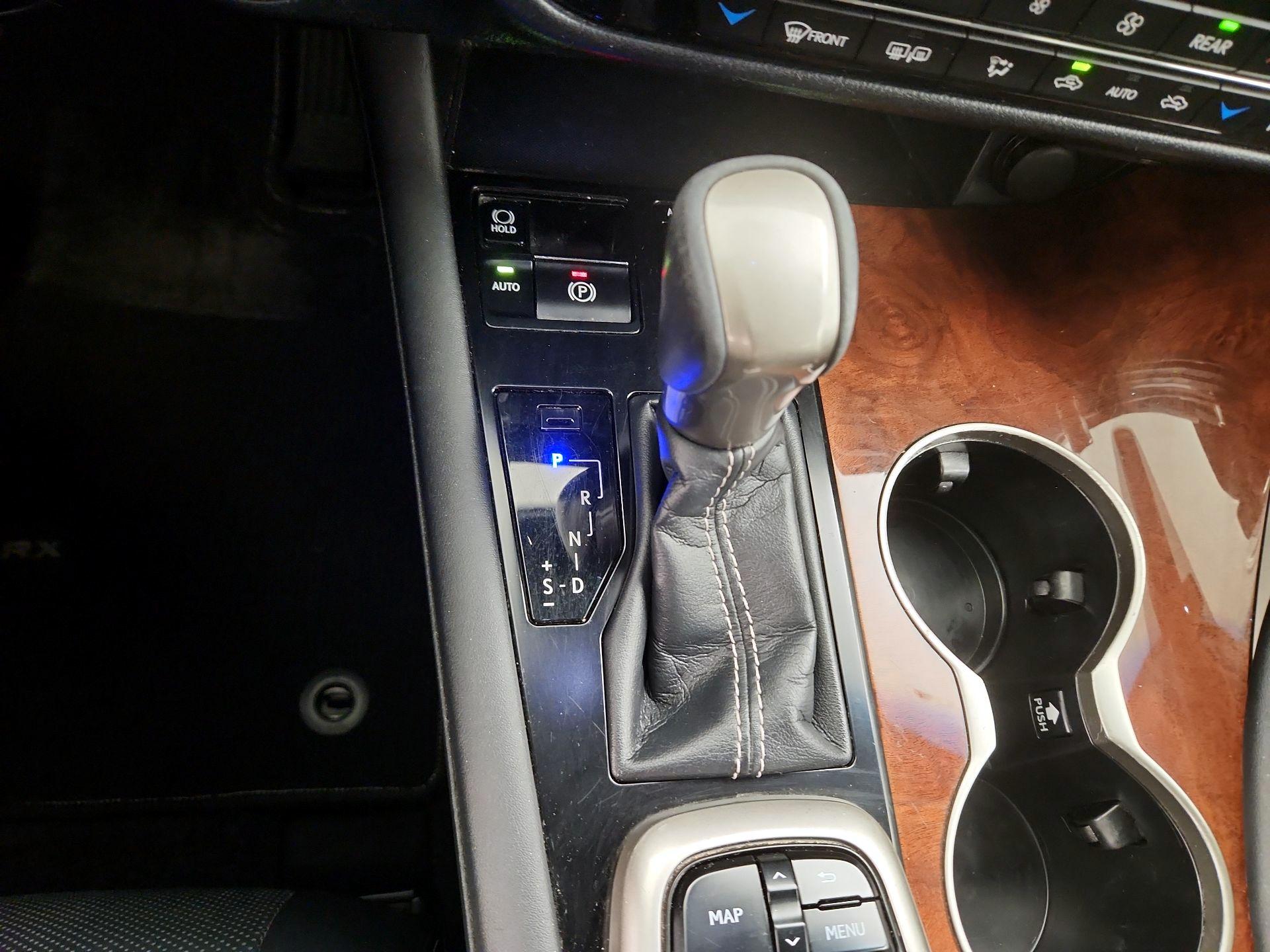 Thumbnail: 2018 Lexus RX - 18
