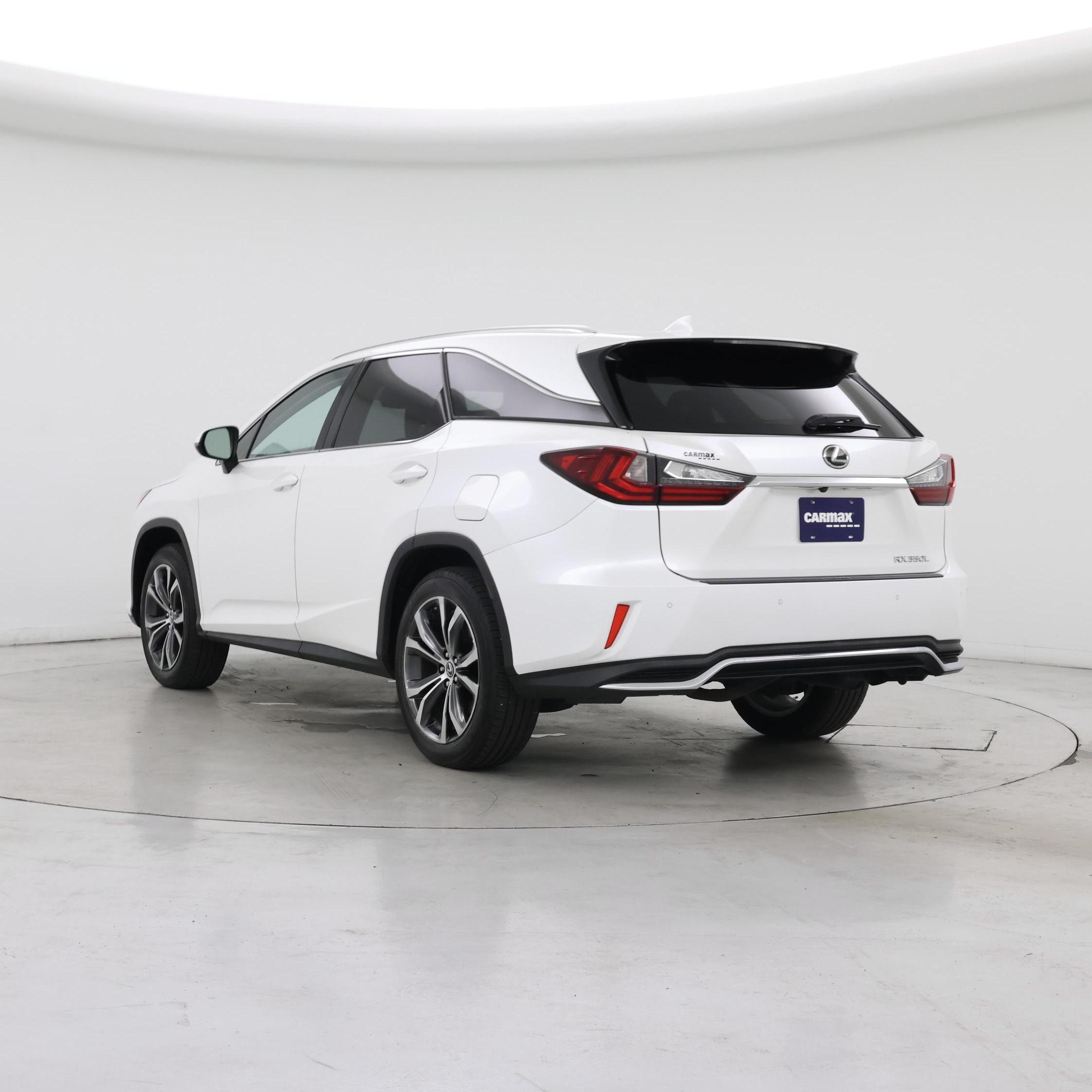 Thumbnail: 2018 Lexus RX - 2