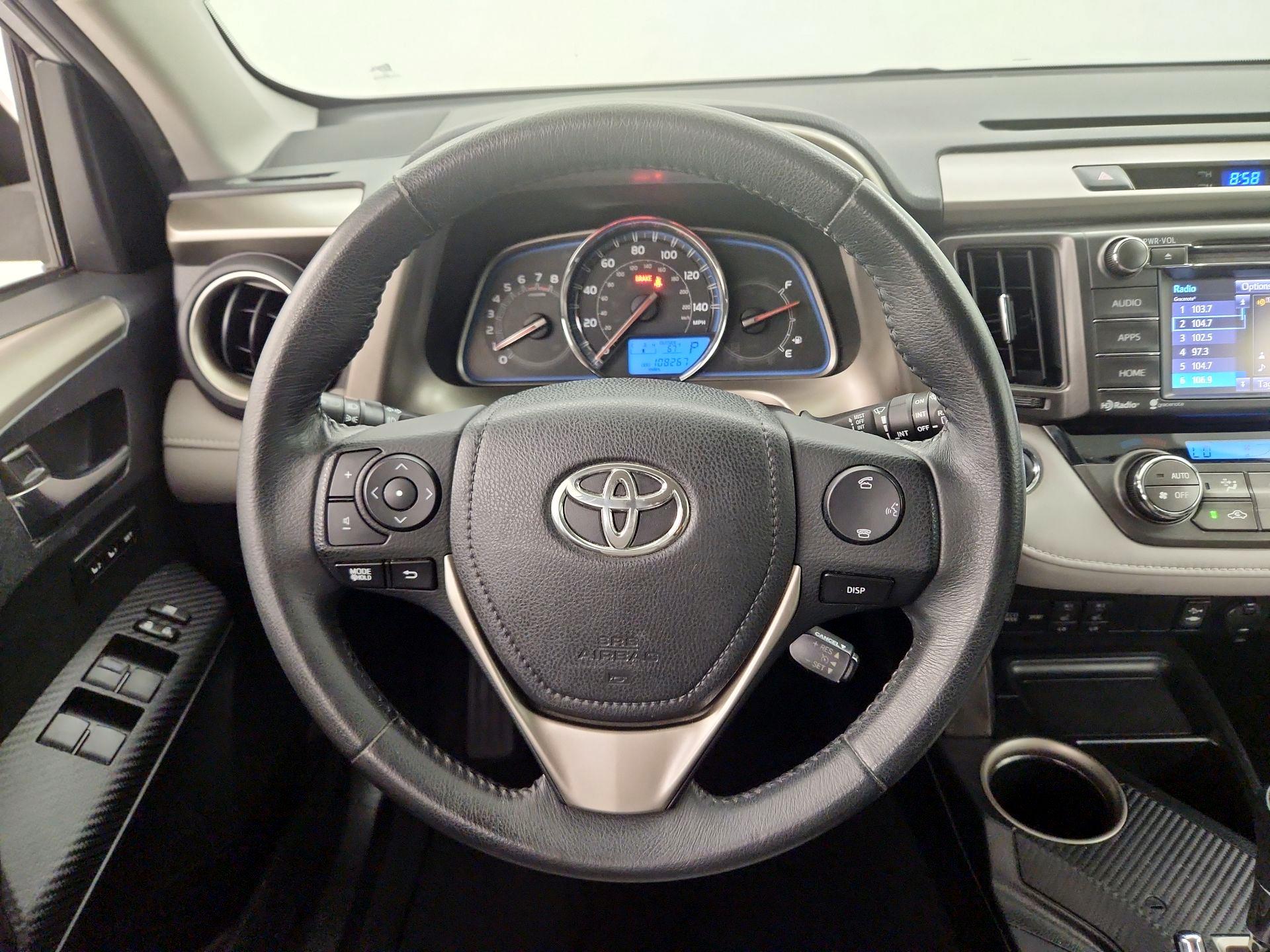 Thumbnail: 2015 Toyota RAV4 - 10