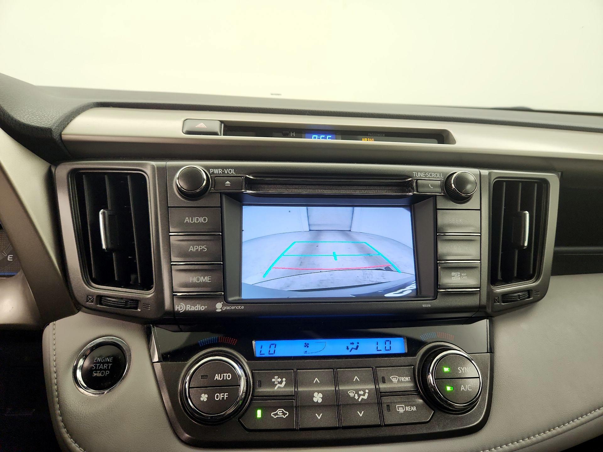 Thumbnail: 2015 Toyota RAV4 - 14