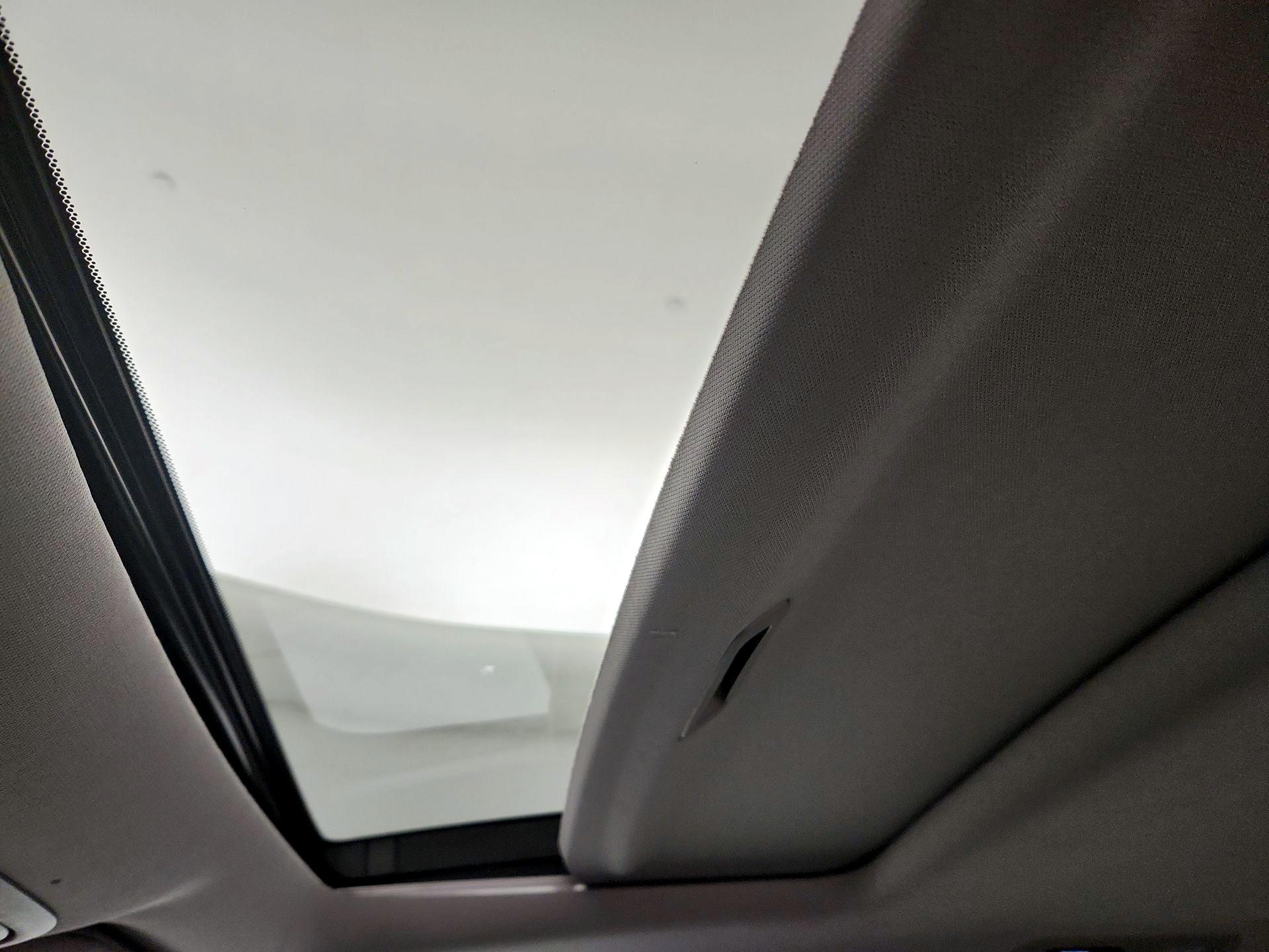Thumbnail: 2018 Honda Odyssey - 19