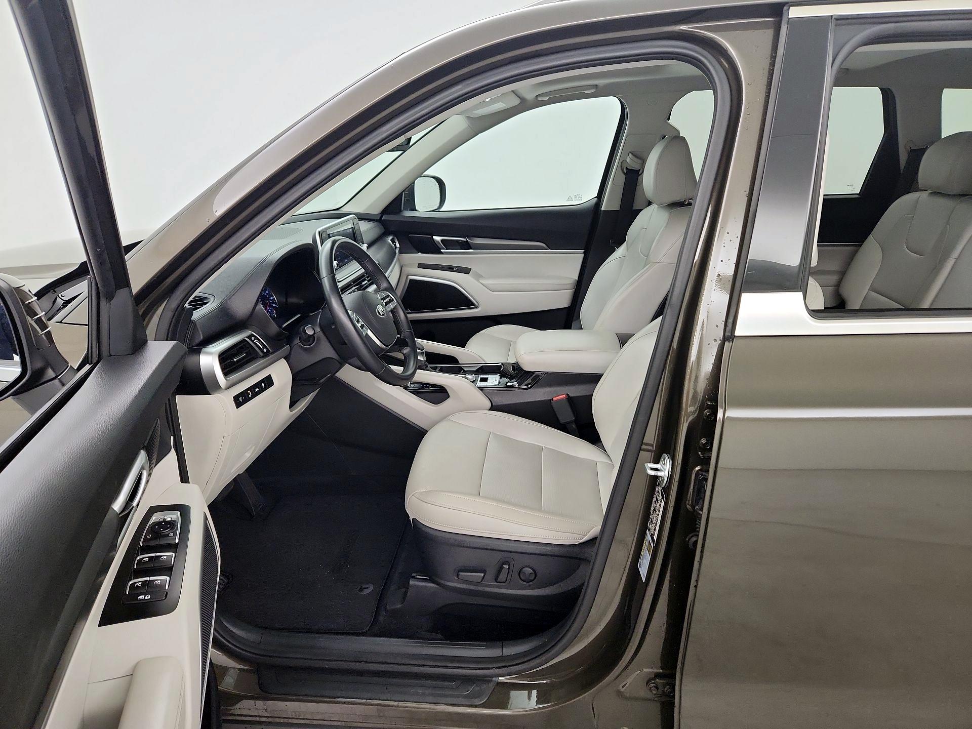 Thumbnail: 2020 Kia Telluride - 11