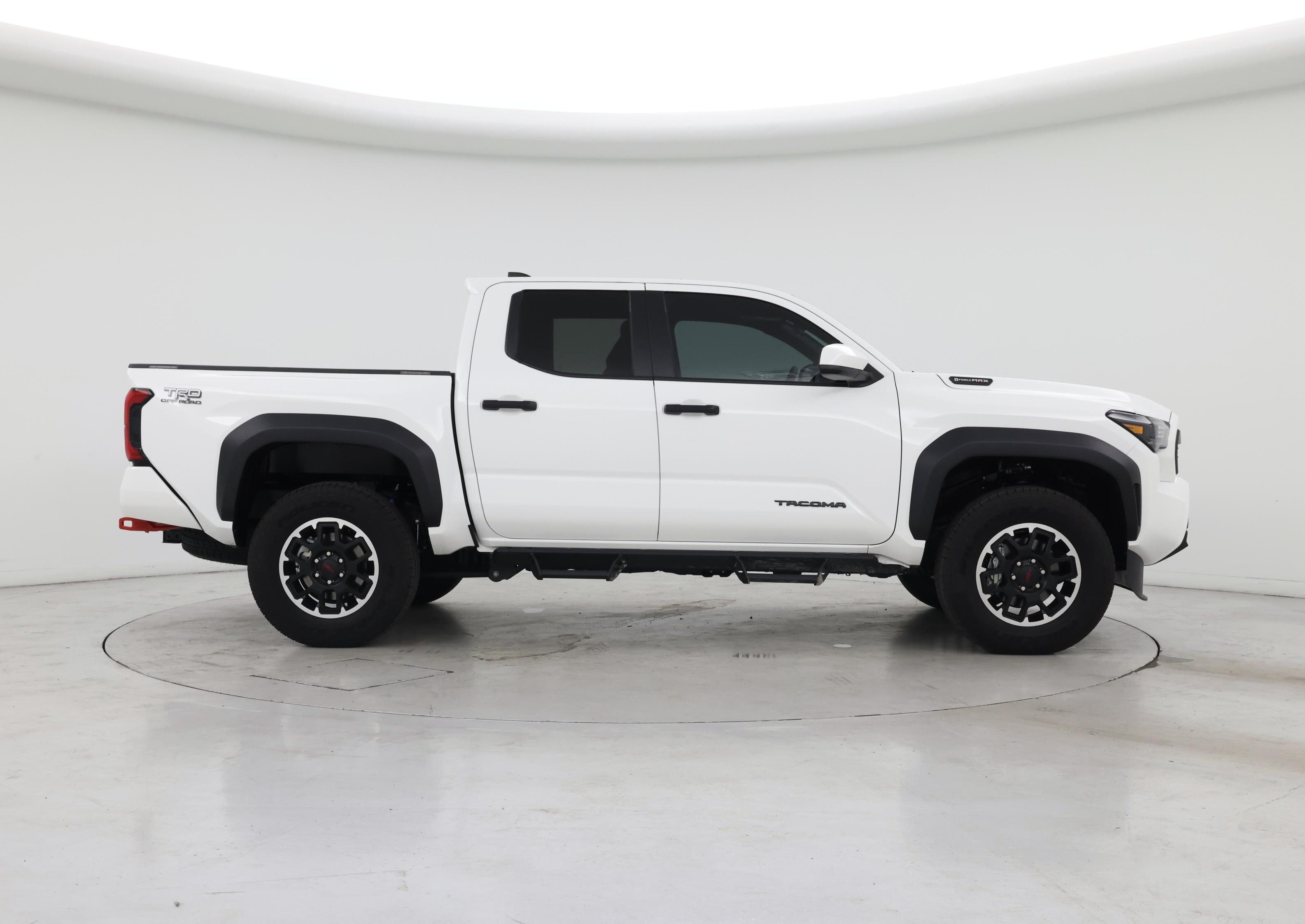 Thumbnail: 2024 Toyota Tacoma - 7
