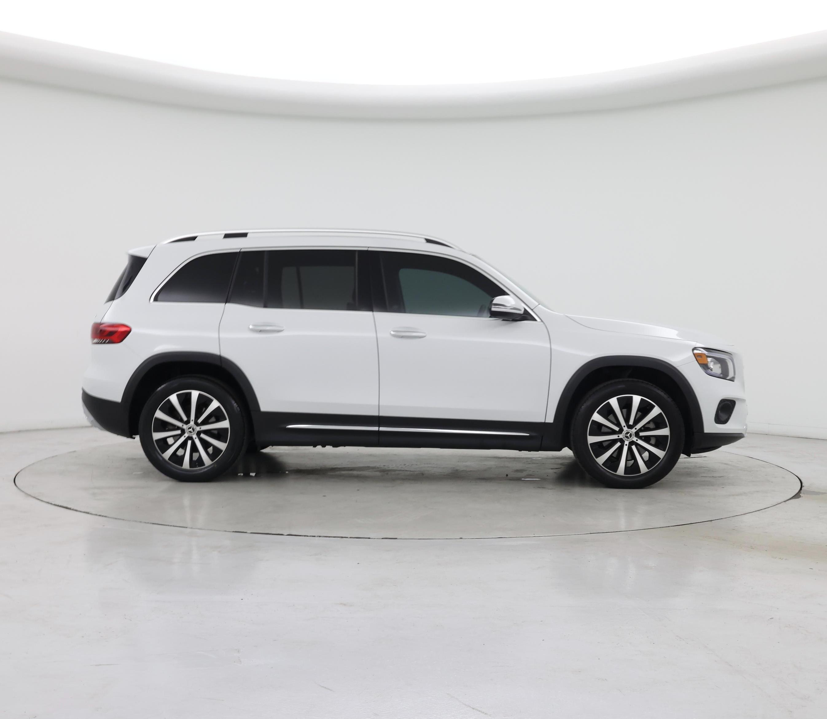 Thumbnail: 2022 Mercedes-Benz GLB - 7