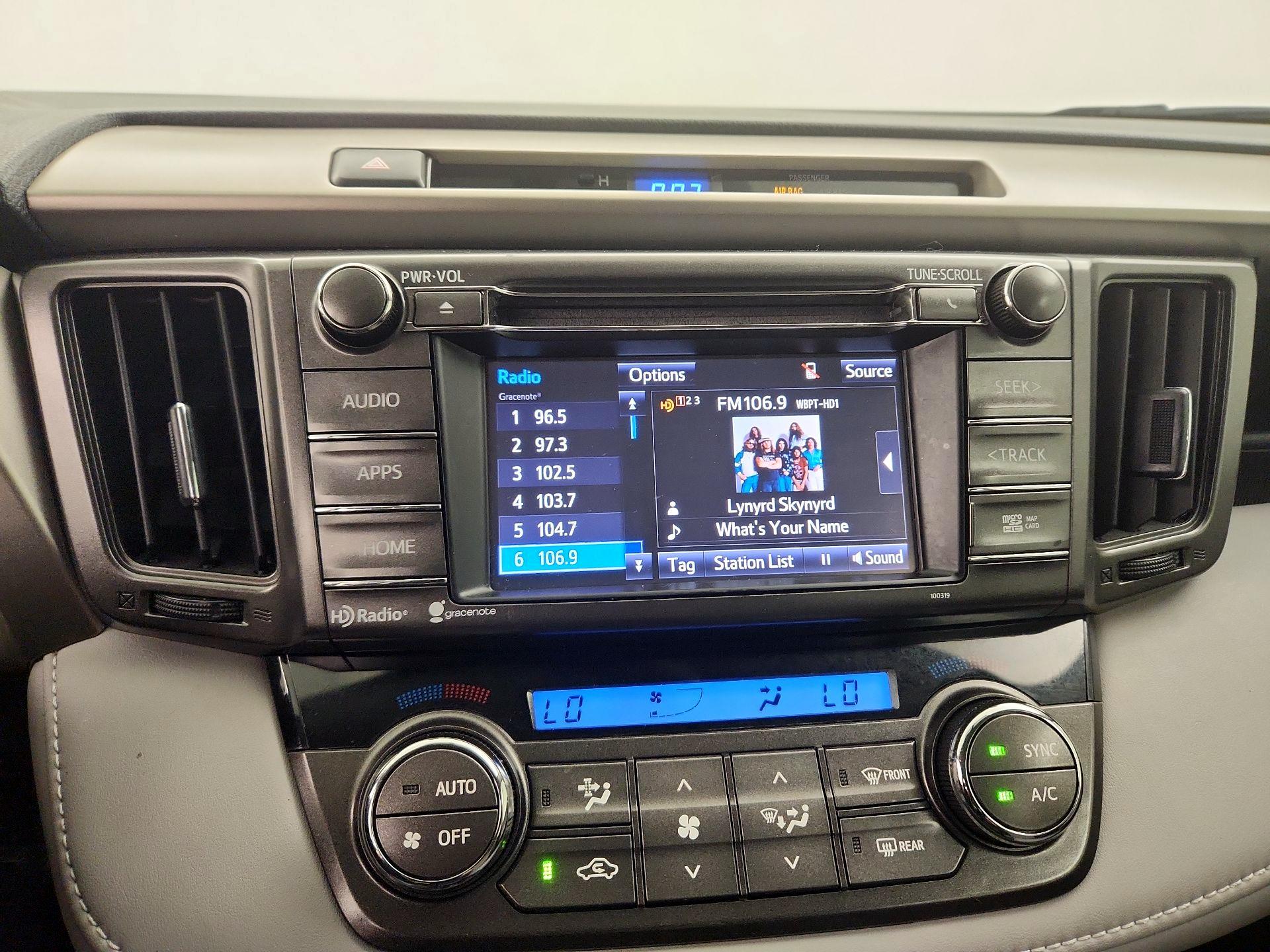 Thumbnail: 2014 Toyota RAV4 - 15