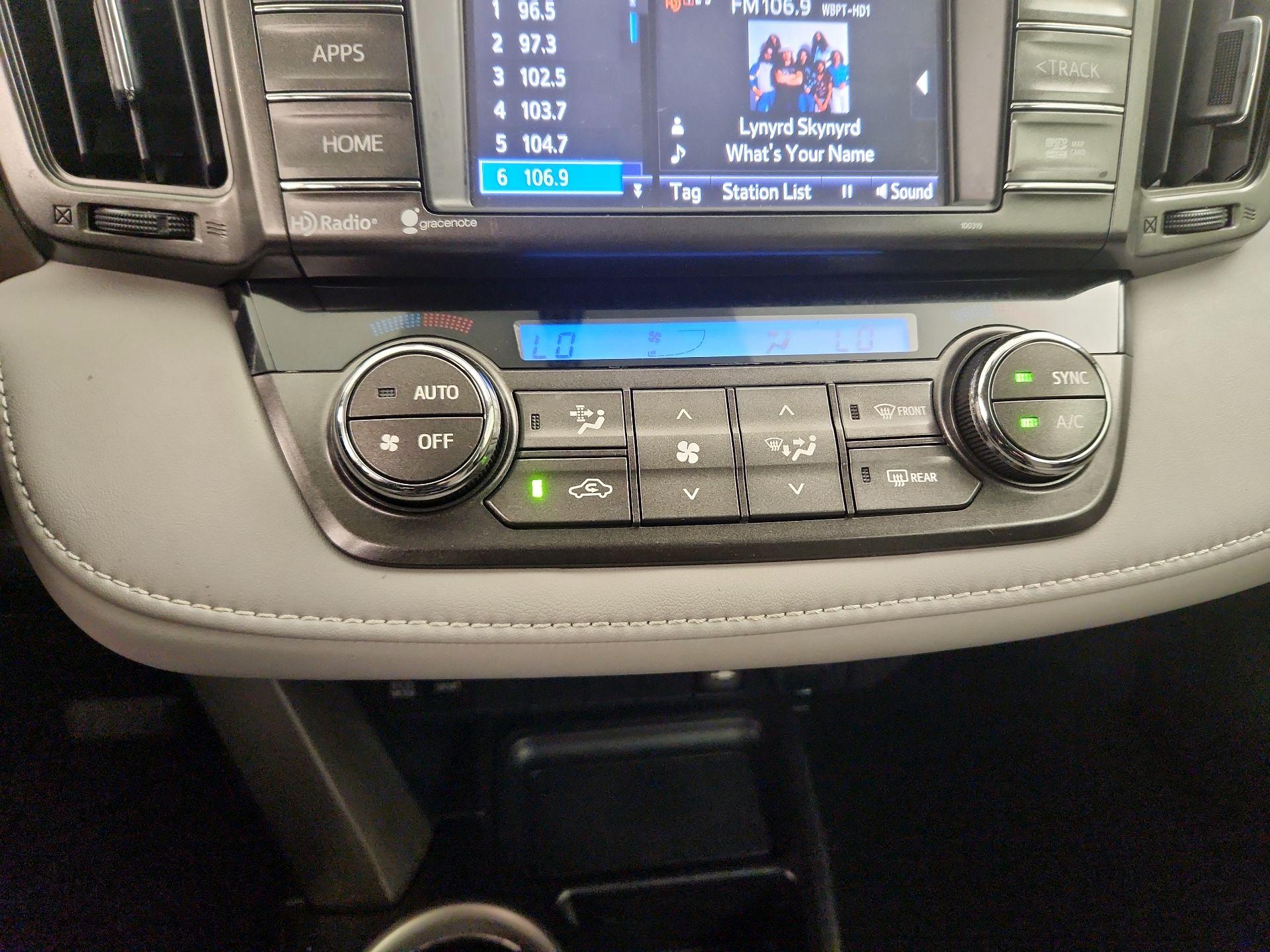 Thumbnail: 2014 Toyota RAV4 - 16