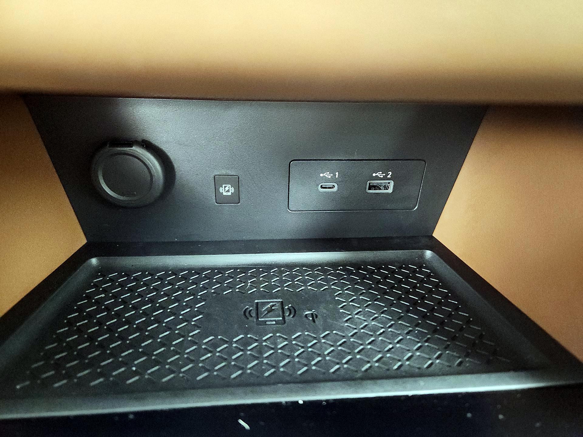 Thumbnail: 2023 Nissan Pathfinder - 19