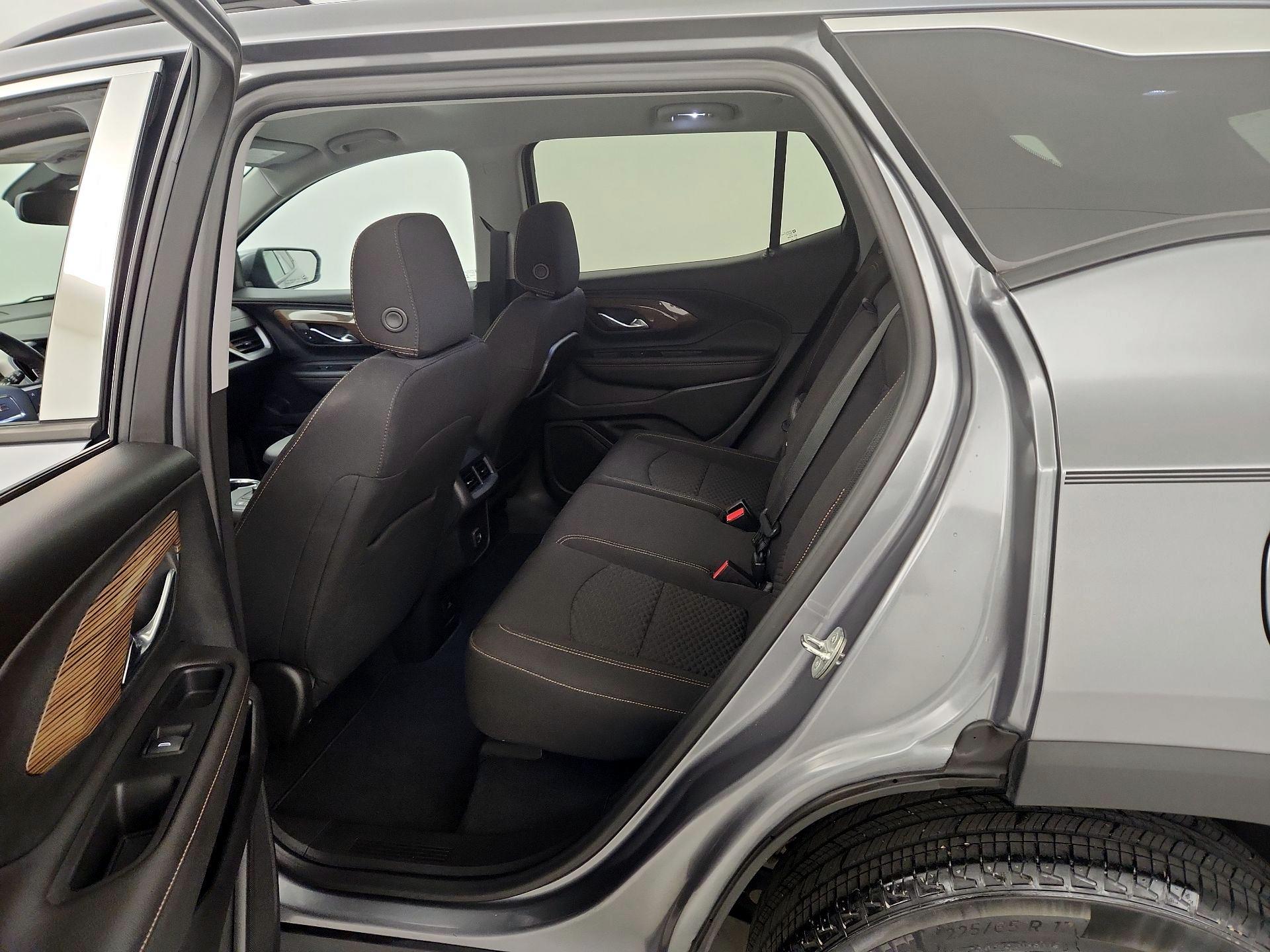 Thumbnail: 2020 GMC Terrain - 20