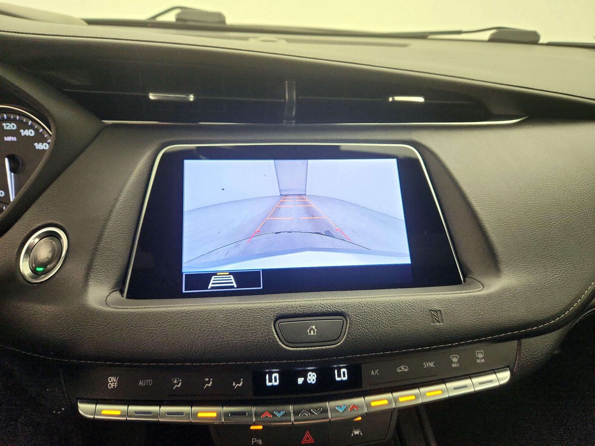 Thumbnail: 2020 Cadillac XT4 - 15
