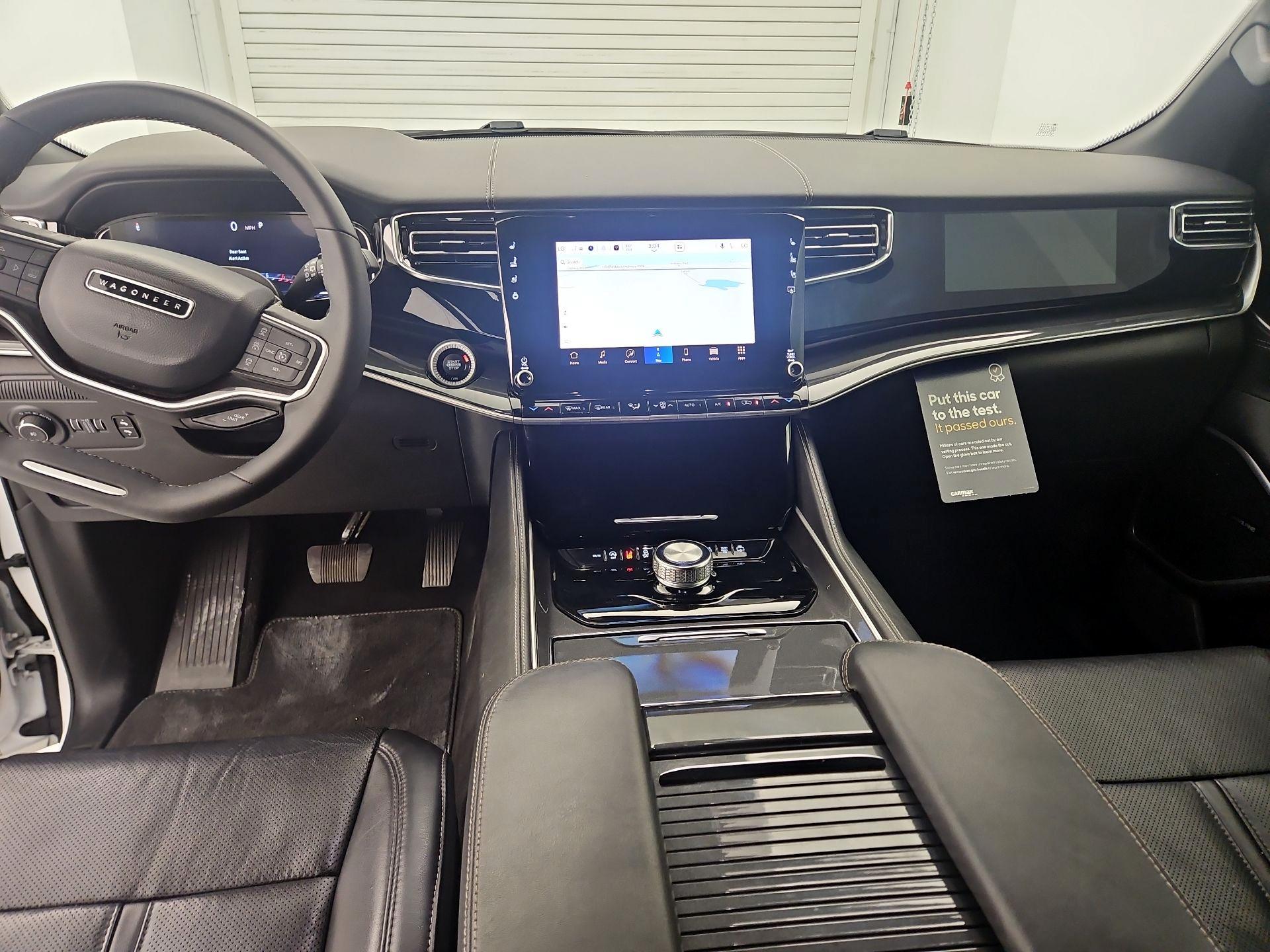 Thumbnail: 2023 Jeep Wagoneer - 9