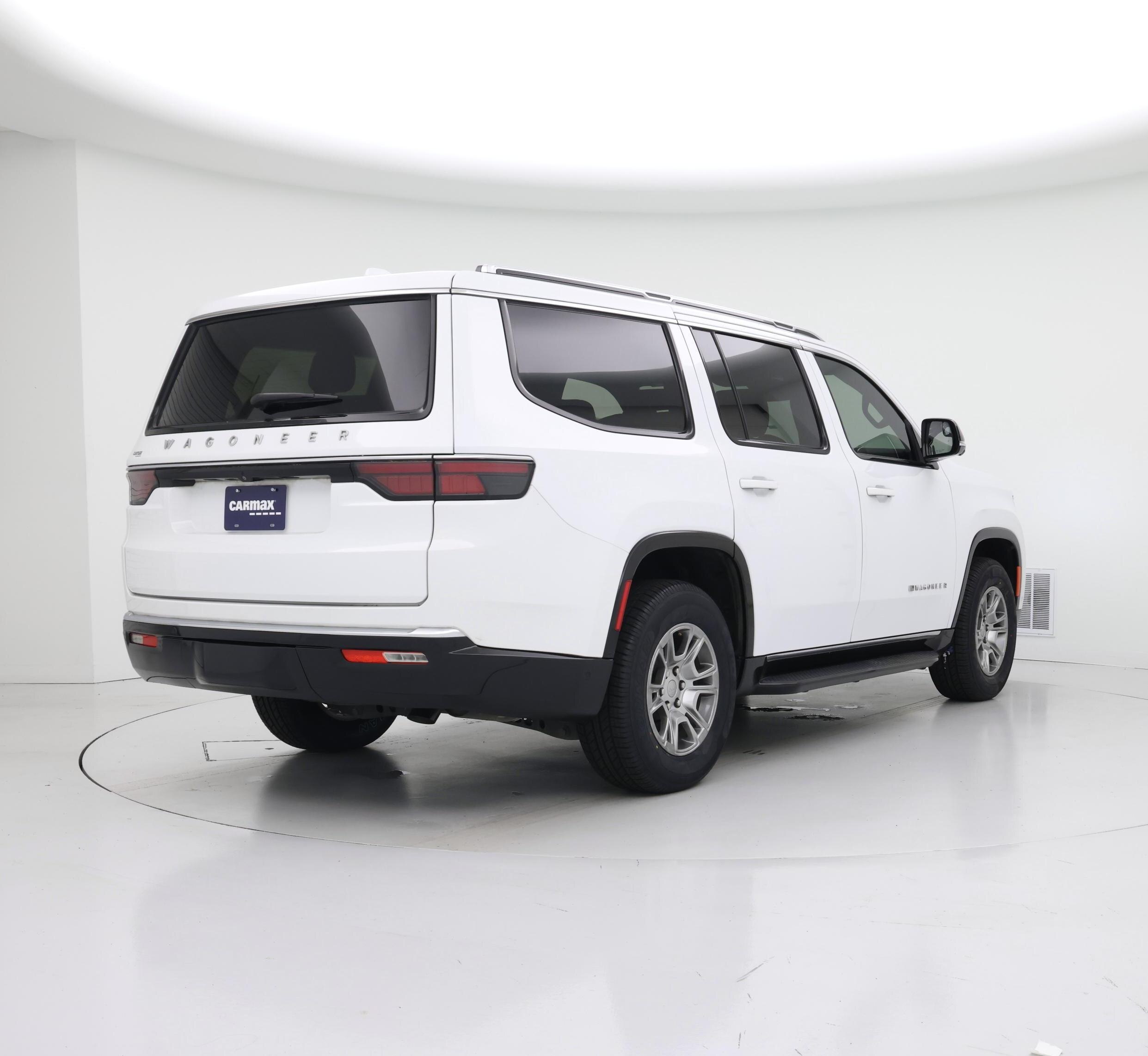 Thumbnail: 2023 Jeep Wagoneer - 8