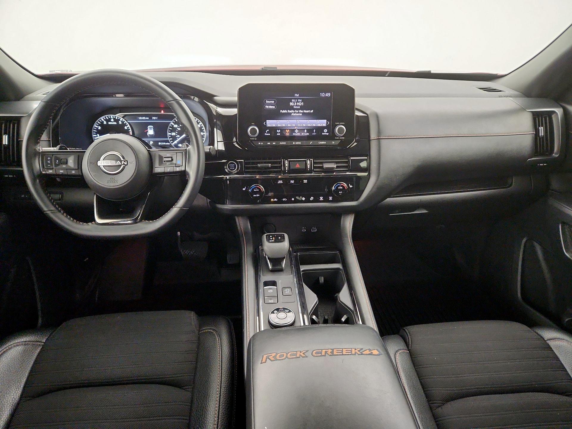 Thumbnail: 2023 Nissan Pathfinder - 9