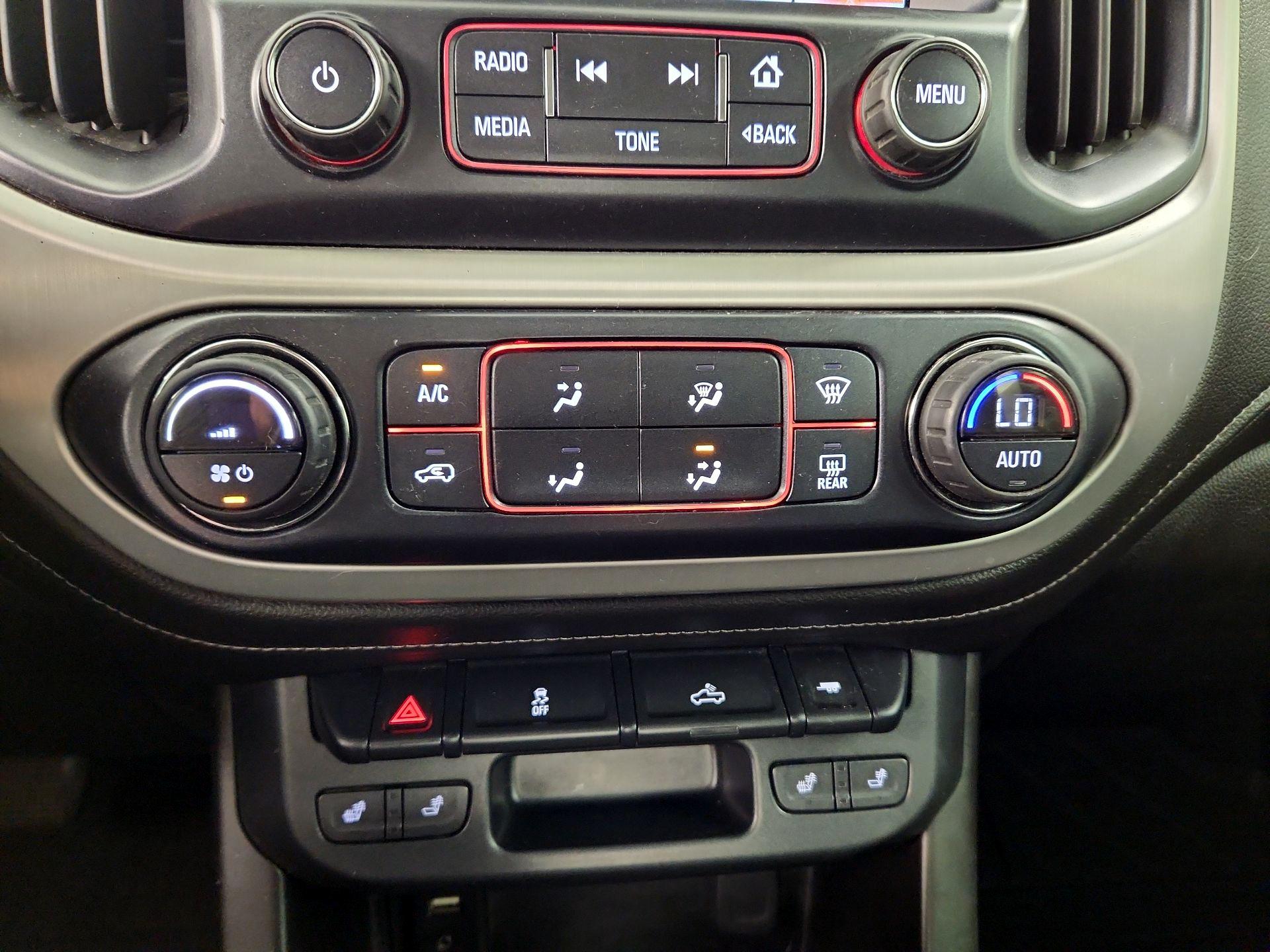 Thumbnail: 2016 GMC Canyon - 16