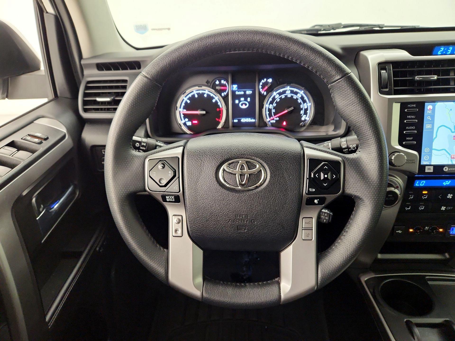 Thumbnail: 2022 Toyota 4Runner - 10