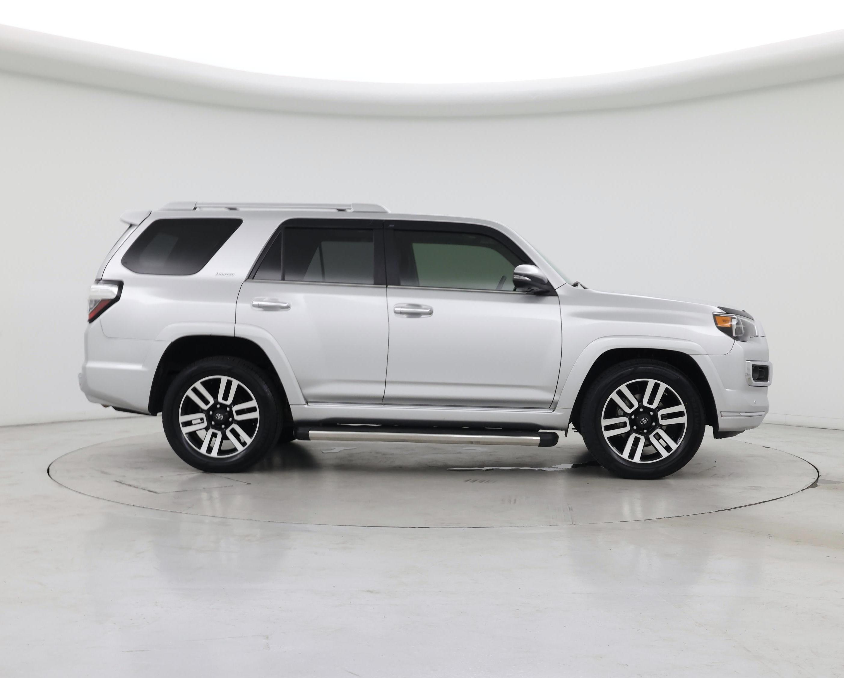 Thumbnail: 2022 Toyota 4Runner - 7