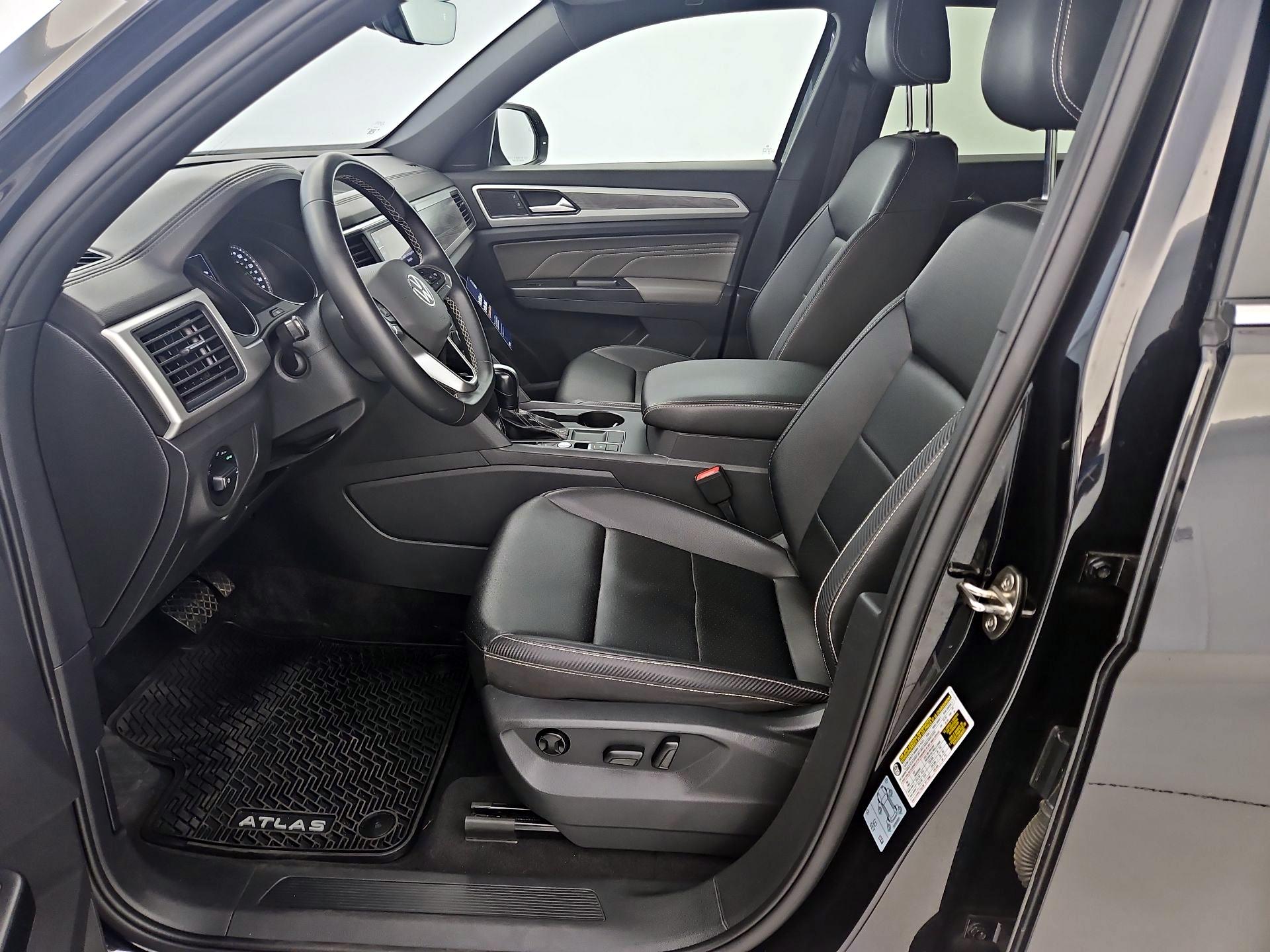 Thumbnail: 2021 Volkswagen Atlas - 11