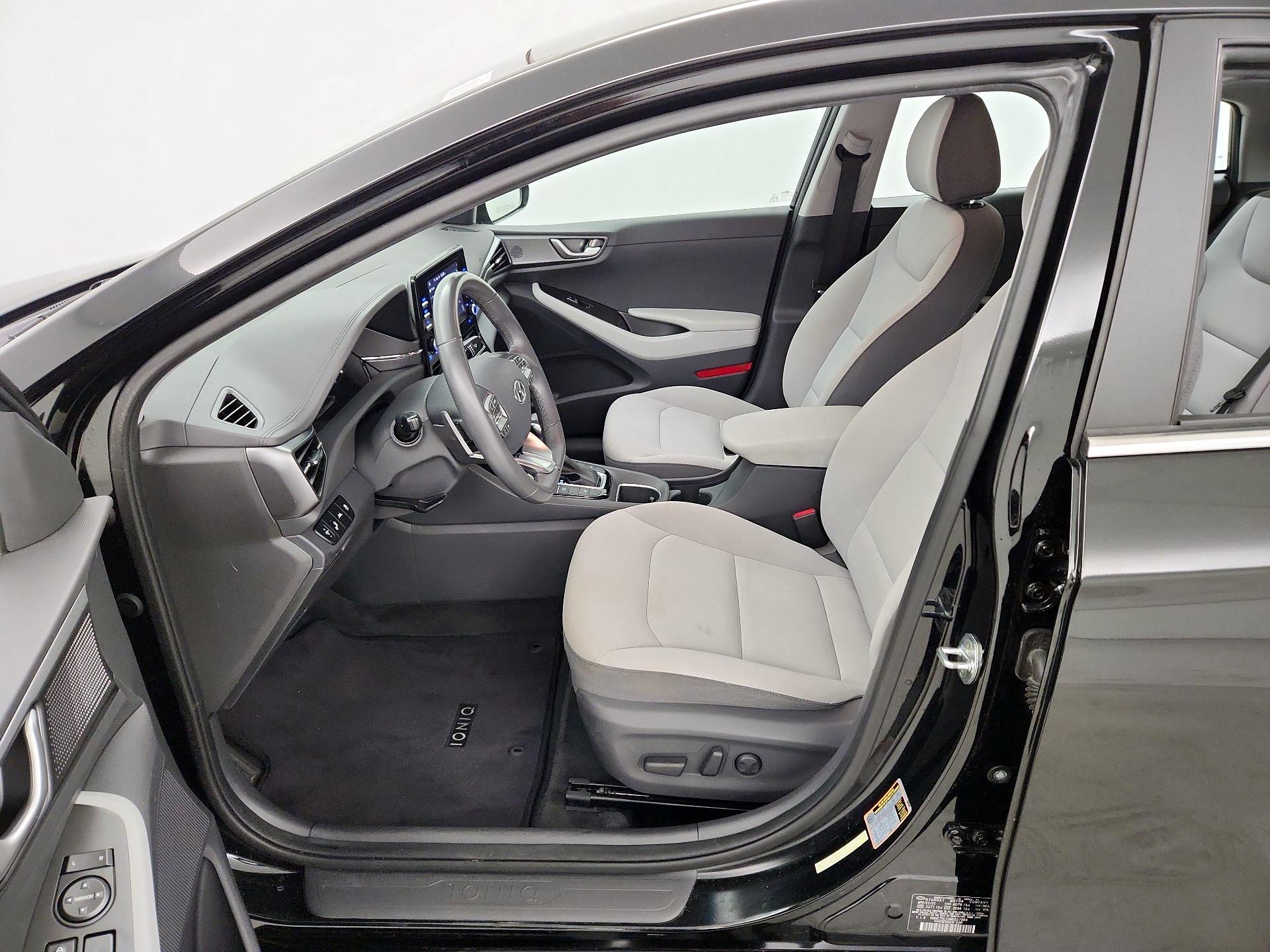 Thumbnail: 2021 Hyundai Ioniq - 11