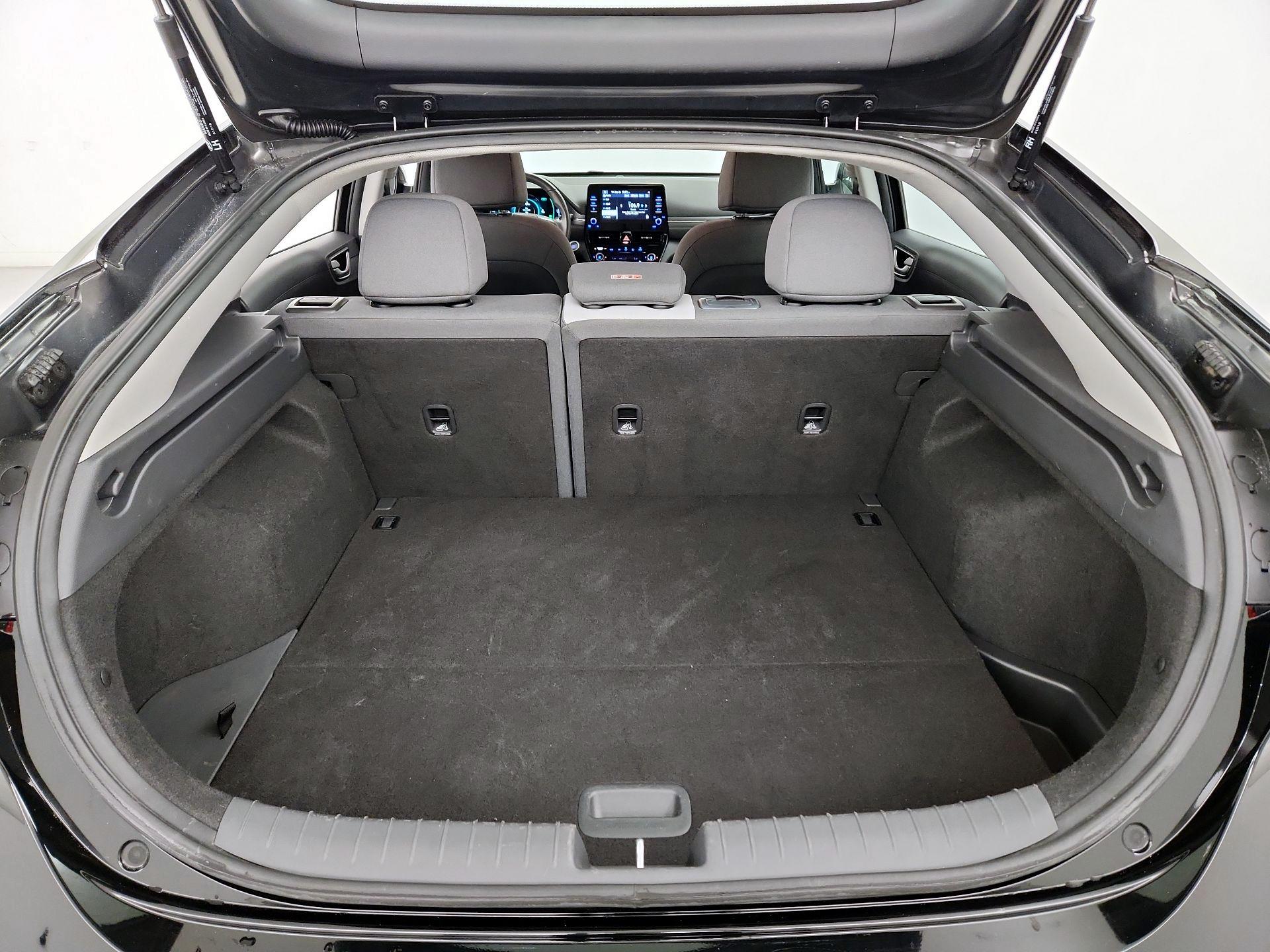 Thumbnail: 2021 Hyundai Ioniq - 20