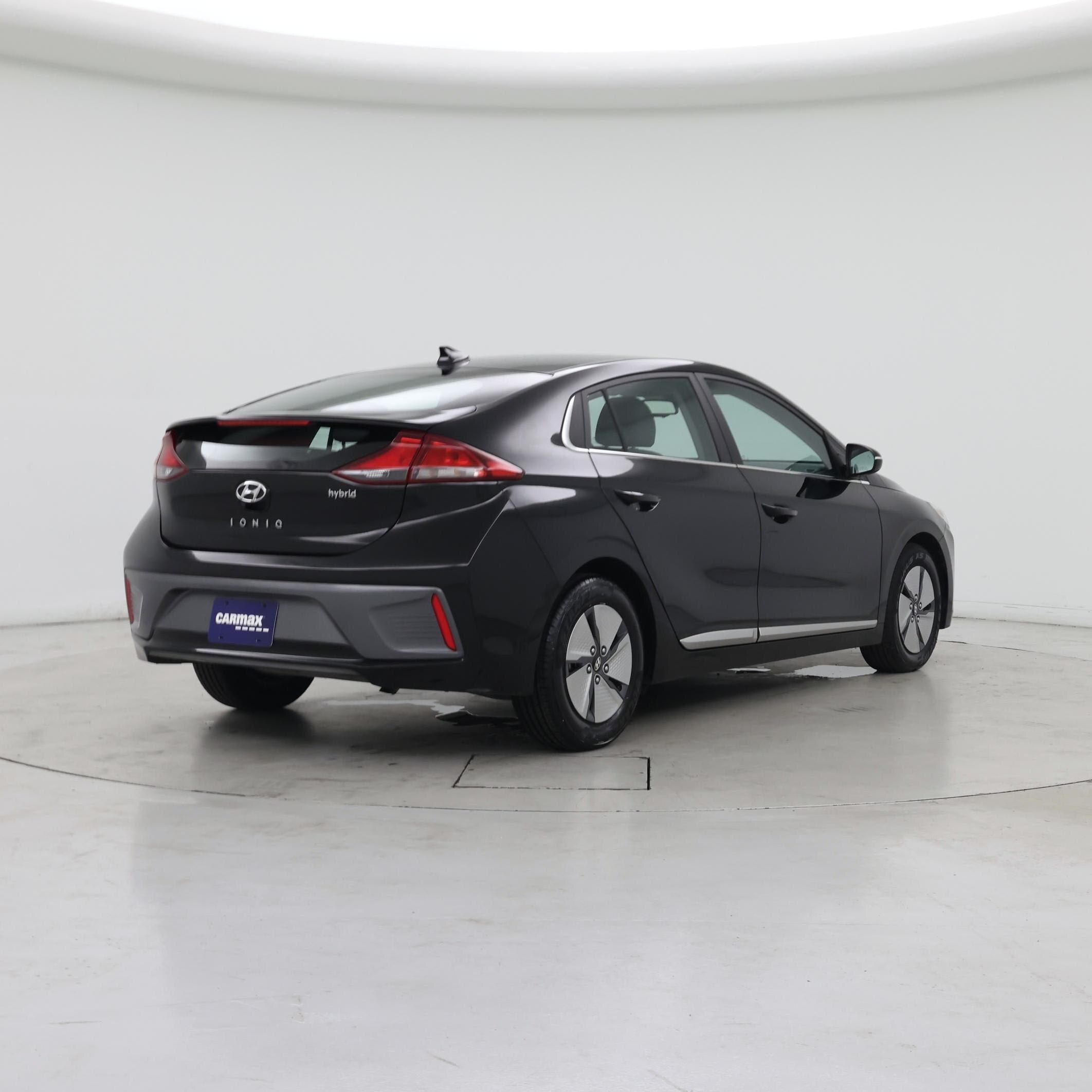 Thumbnail: 2021 Hyundai Ioniq - 8