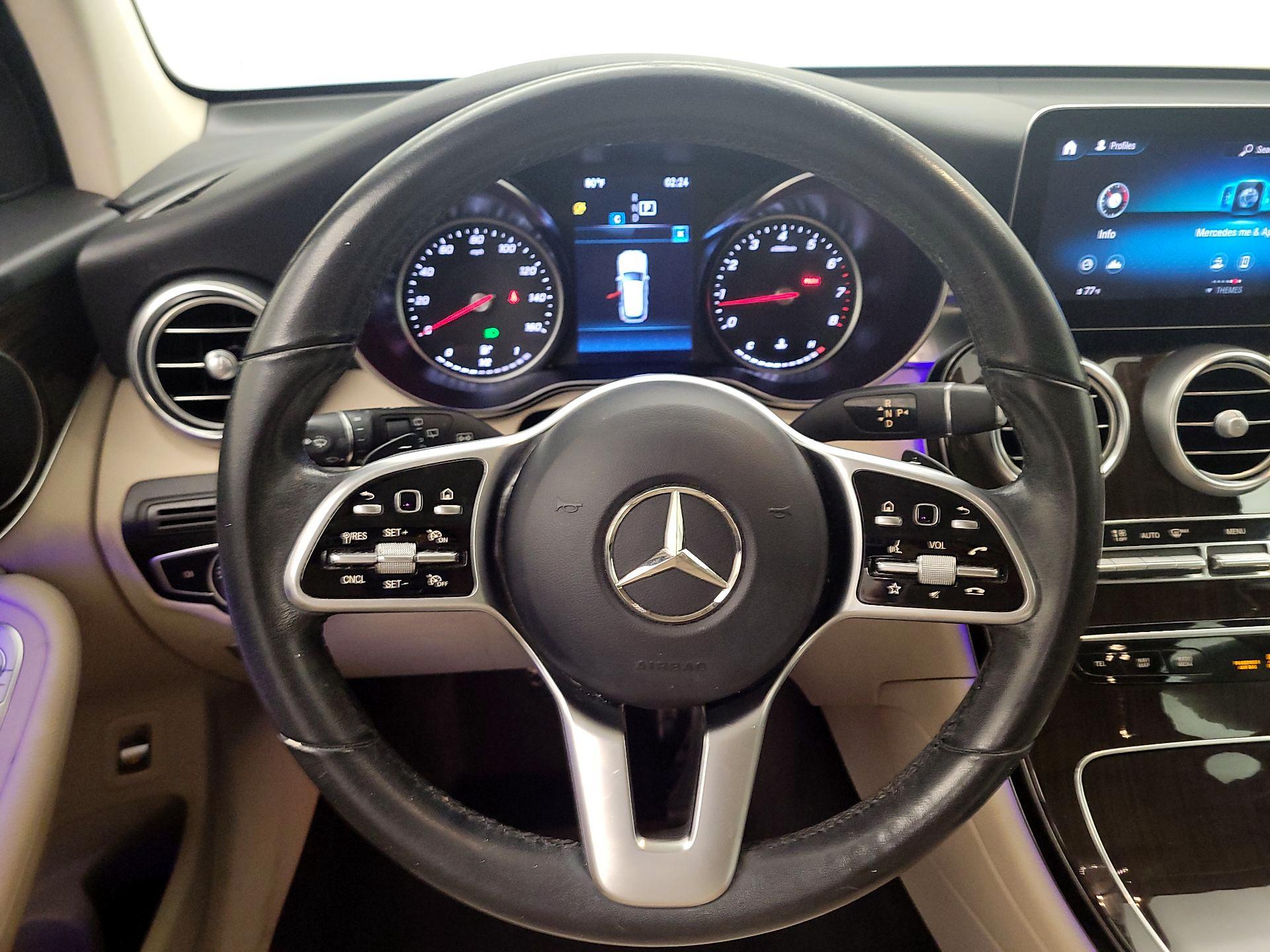 Thumbnail: 2022 Mercedes-Benz GLC - 10