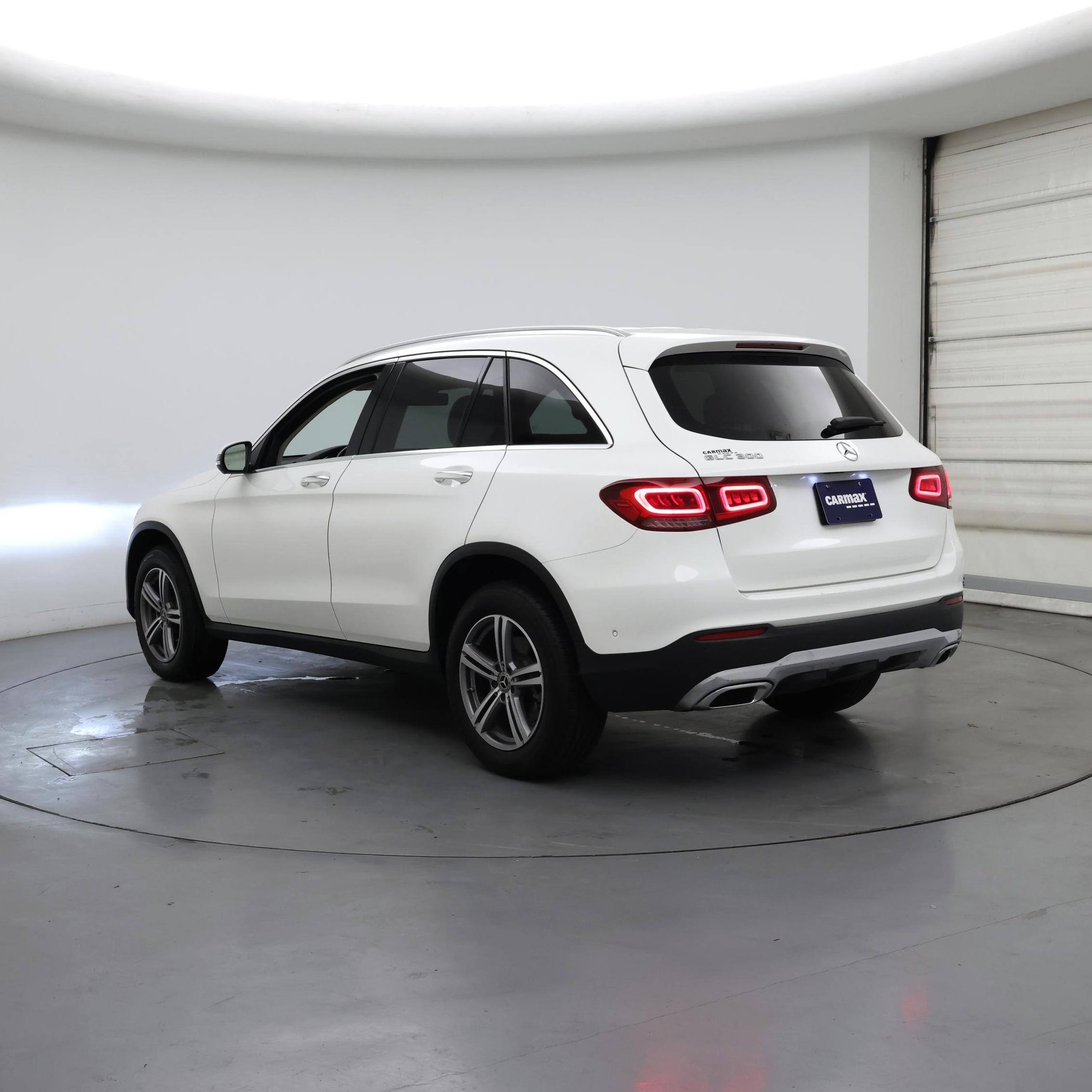 Thumbnail: 2022 Mercedes-Benz GLC - 2
