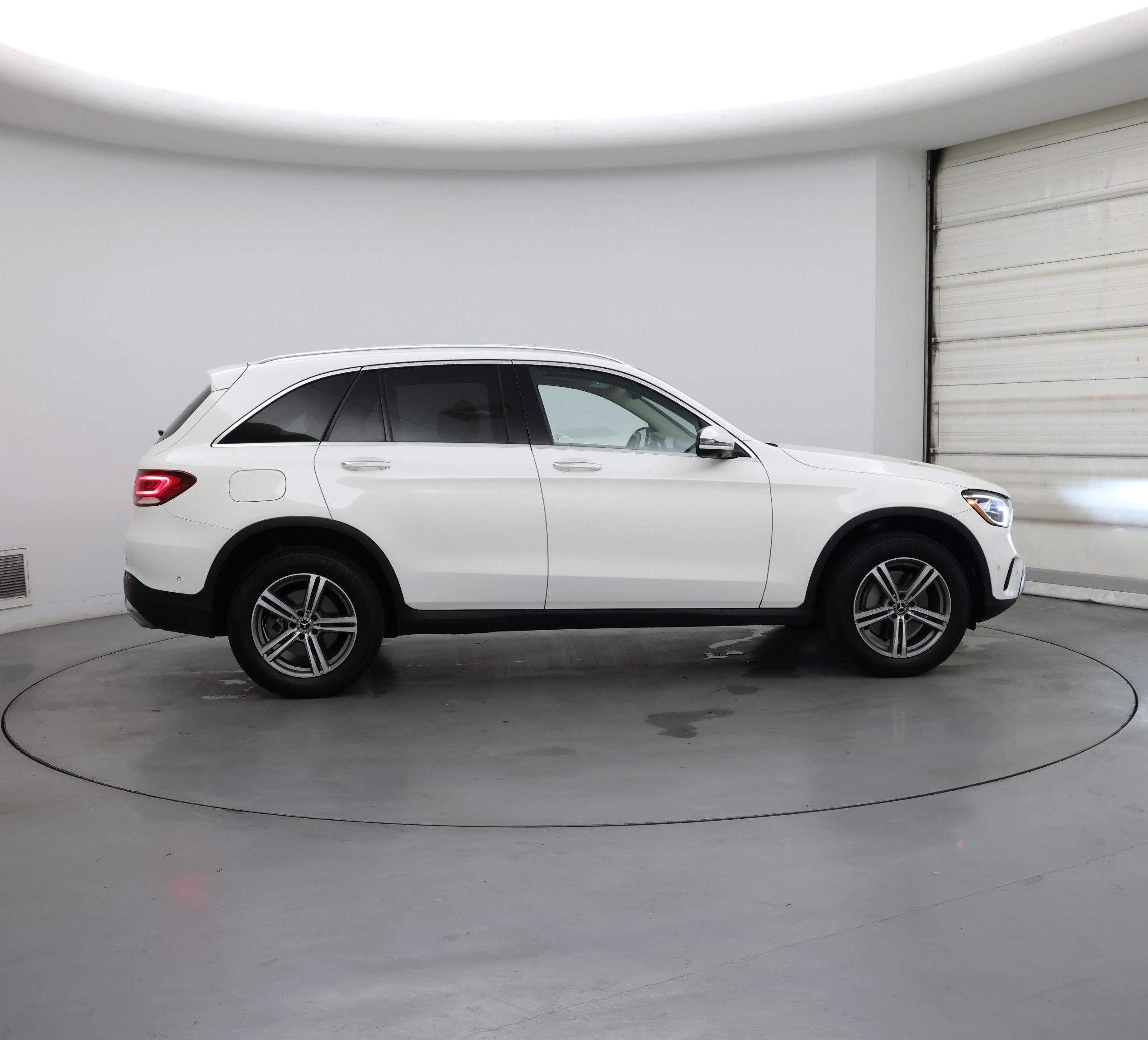 Thumbnail: 2022 Mercedes-Benz GLC - 7
