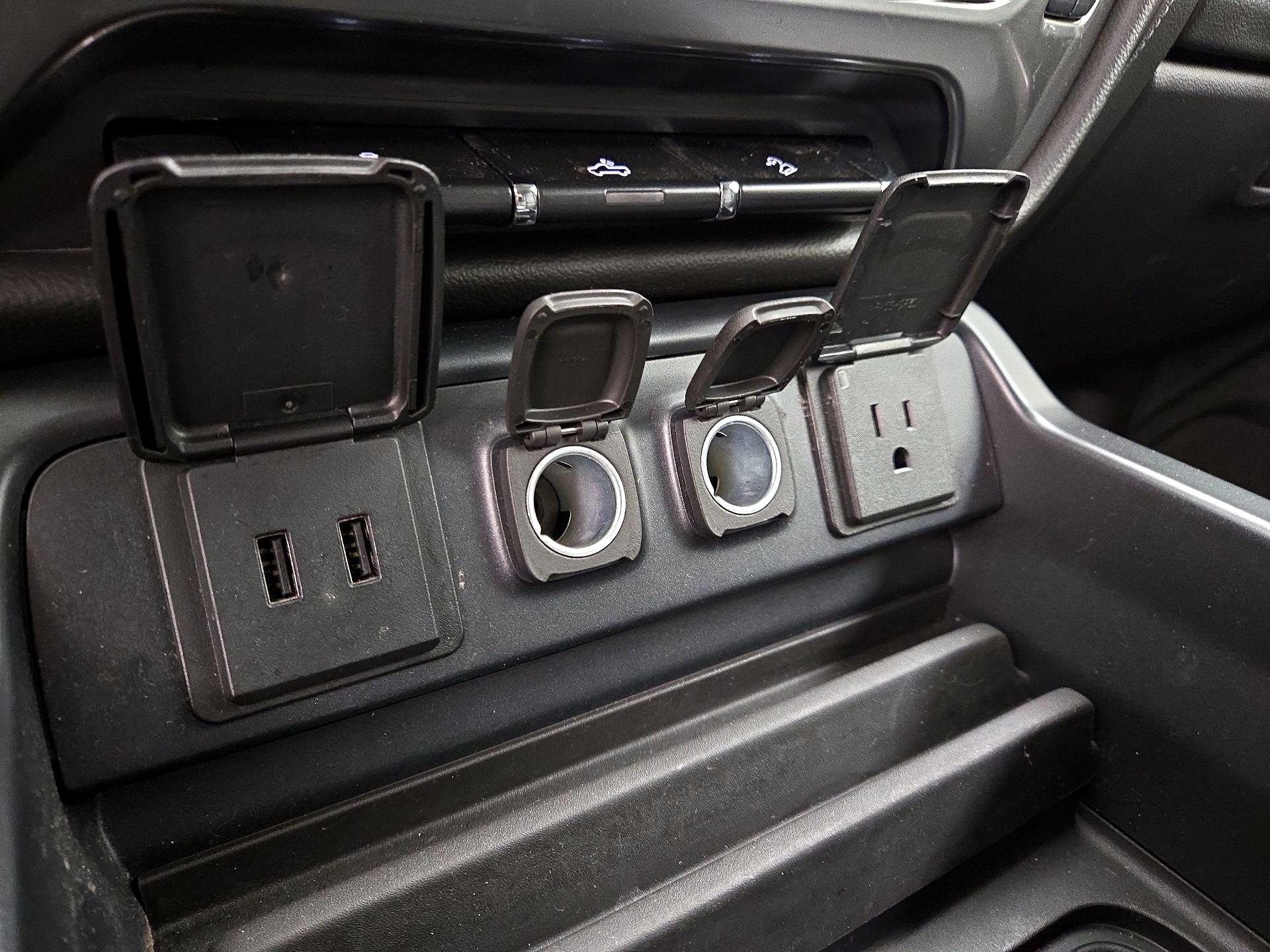 Thumbnail: 2017 Chevrolet Silverado 1500 - 19