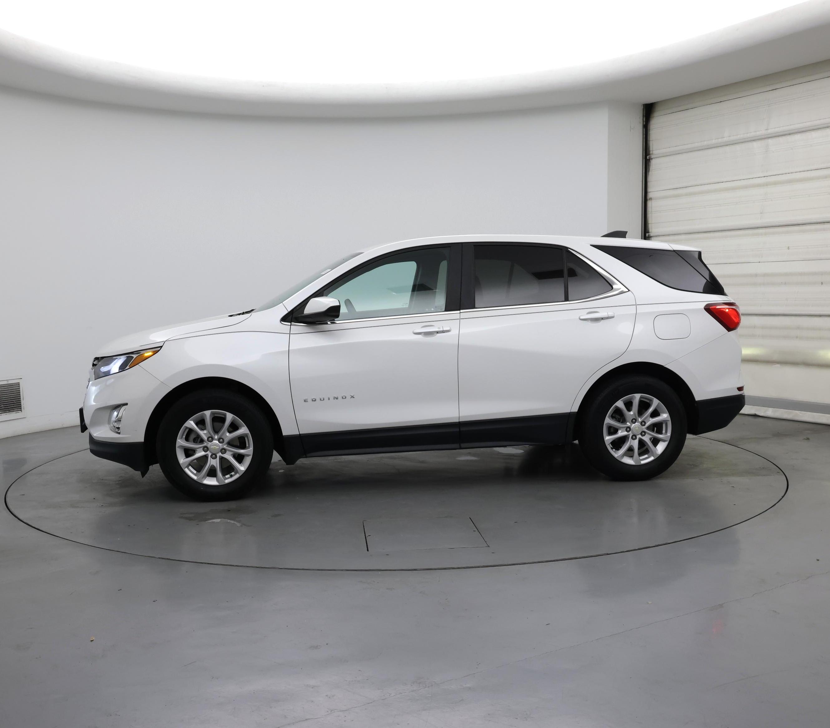 Thumbnail: 2021 Chevrolet Equinox - 3