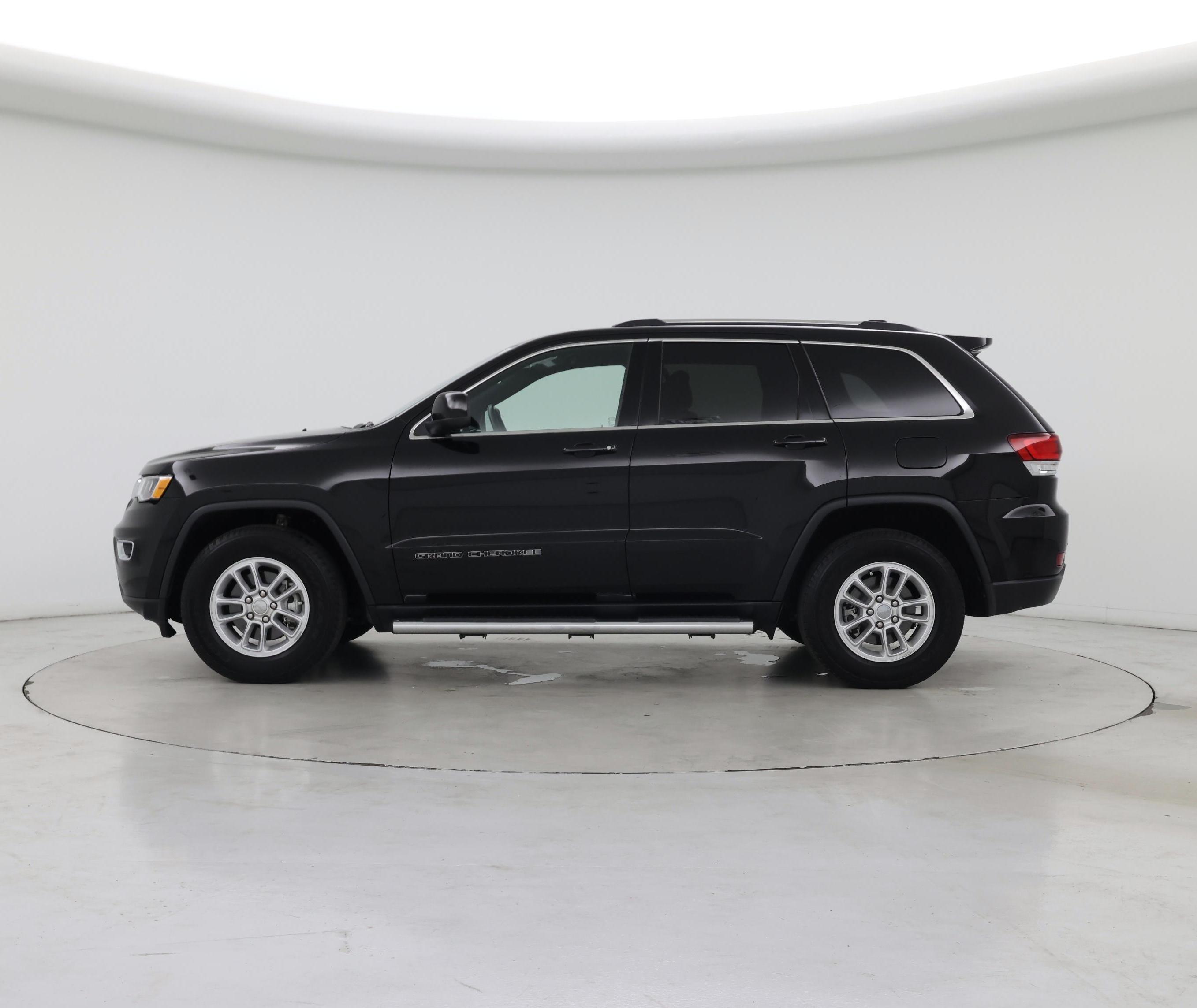 Thumbnail: 2020 Jeep Grand Cherokee - 3