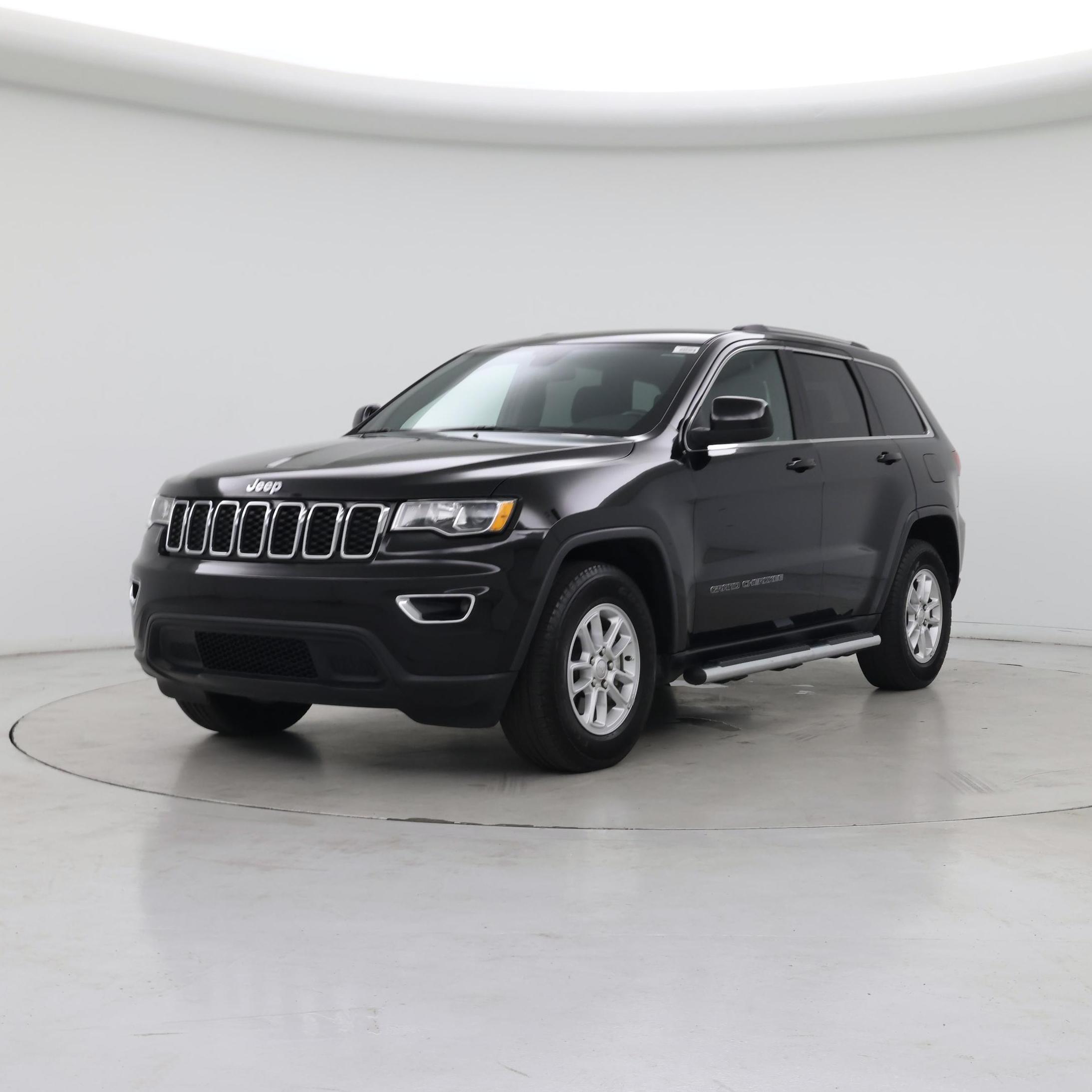 Thumbnail: 2020 Jeep Grand Cherokee - 4