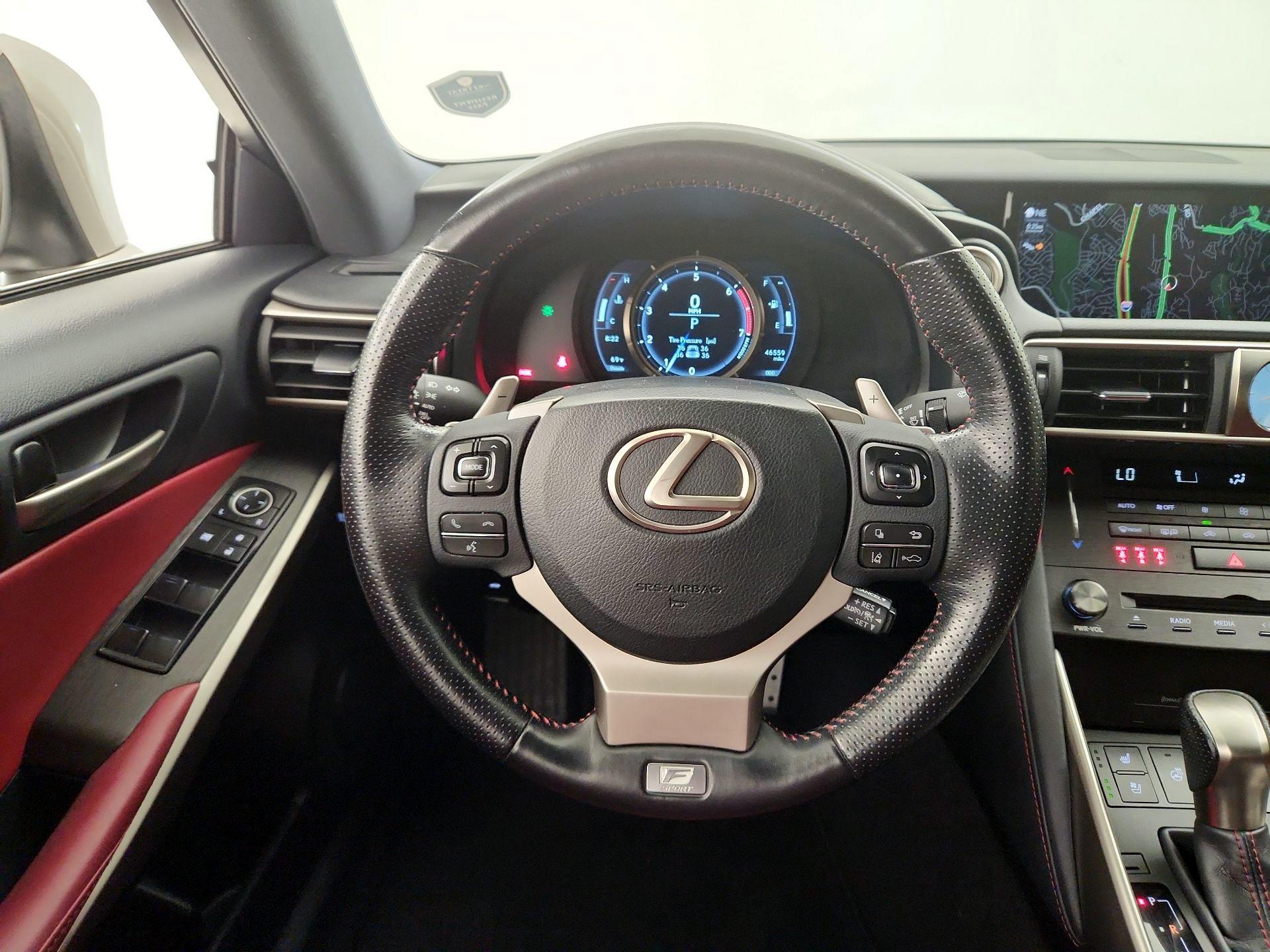 Thumbnail: 2019 Lexus IS - 10