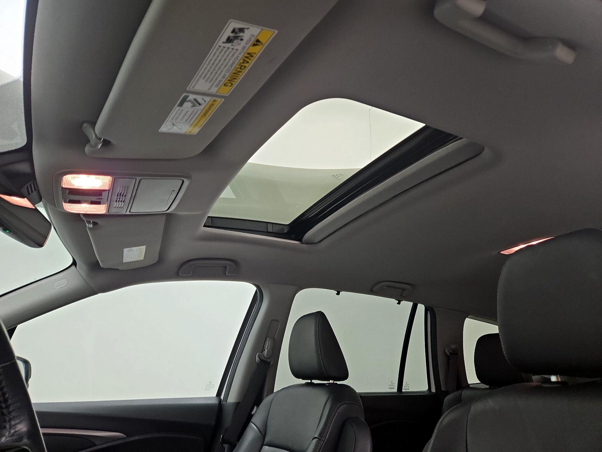 Thumbnail: 2022 Honda Pilot - 19