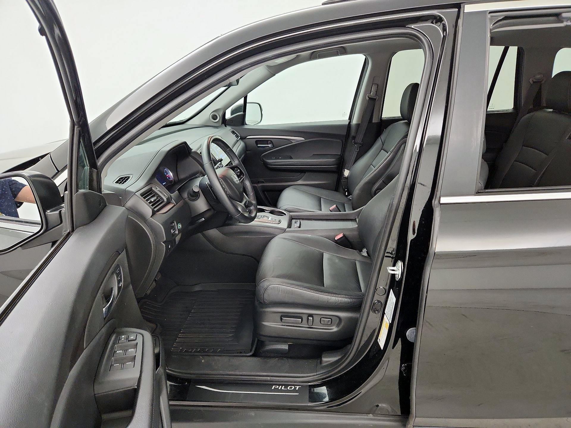 Thumbnail: 2021 Honda Pilot - 11