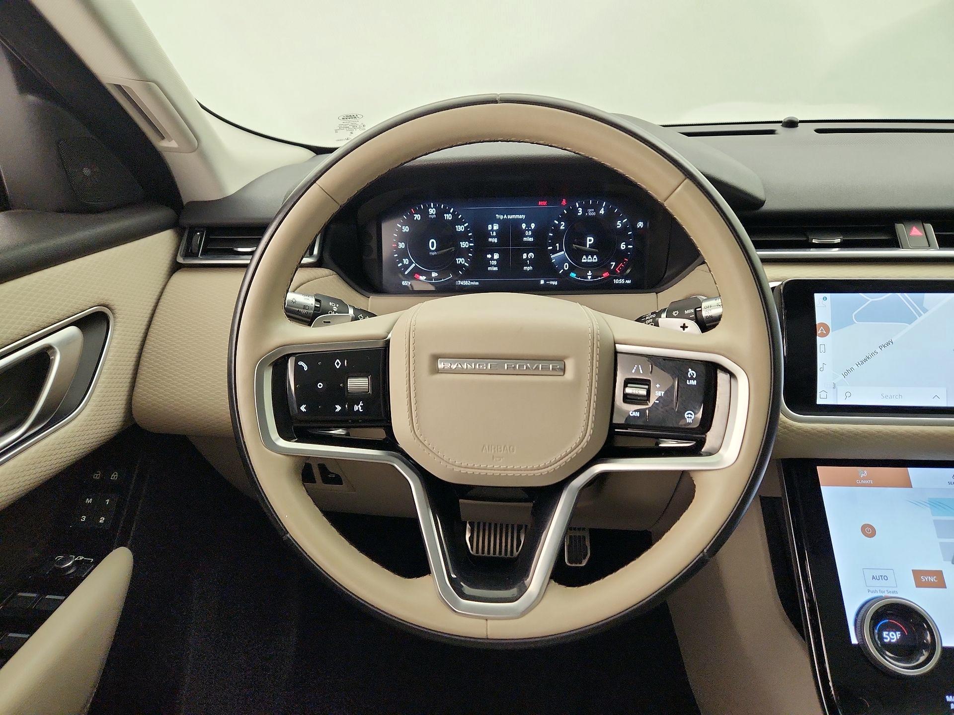 Thumbnail: 2021 Land Rover Range Rover Velar - 10