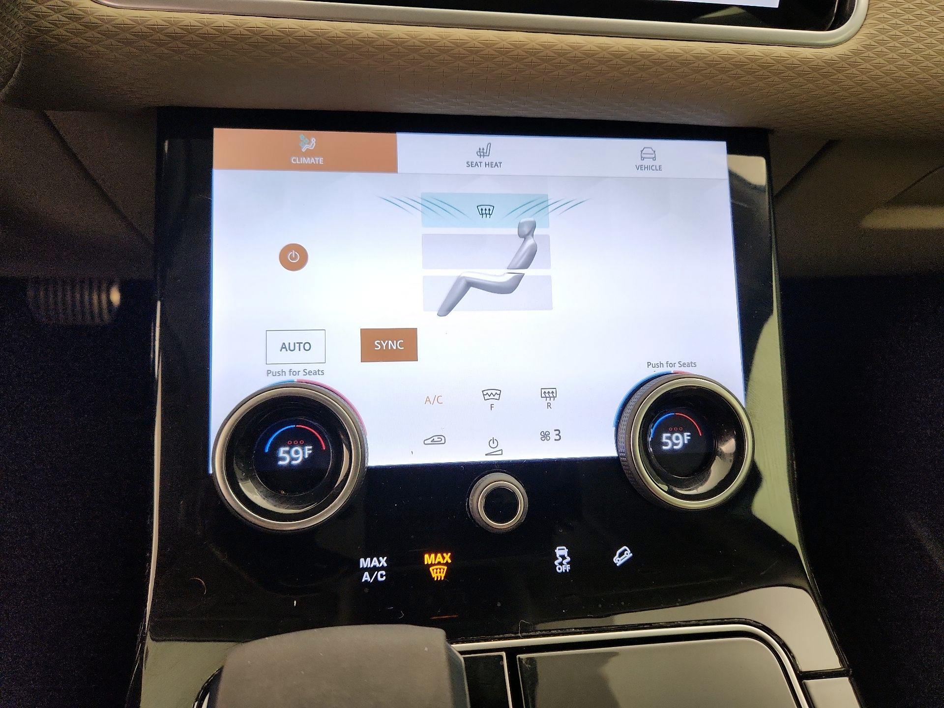 Thumbnail: 2021 Land Rover Range Rover Velar - 17