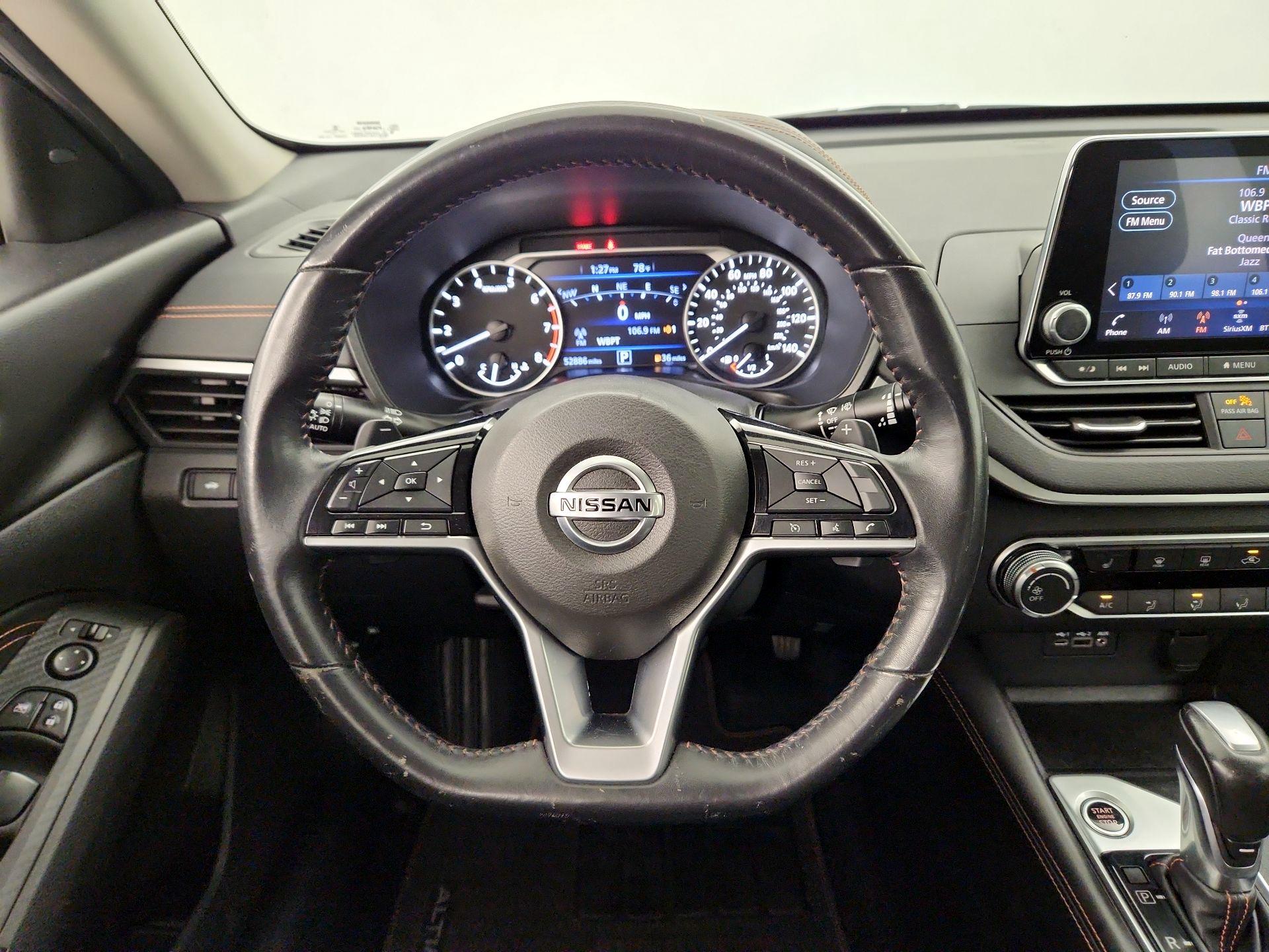 Thumbnail: 2019 Nissan Altima - 10