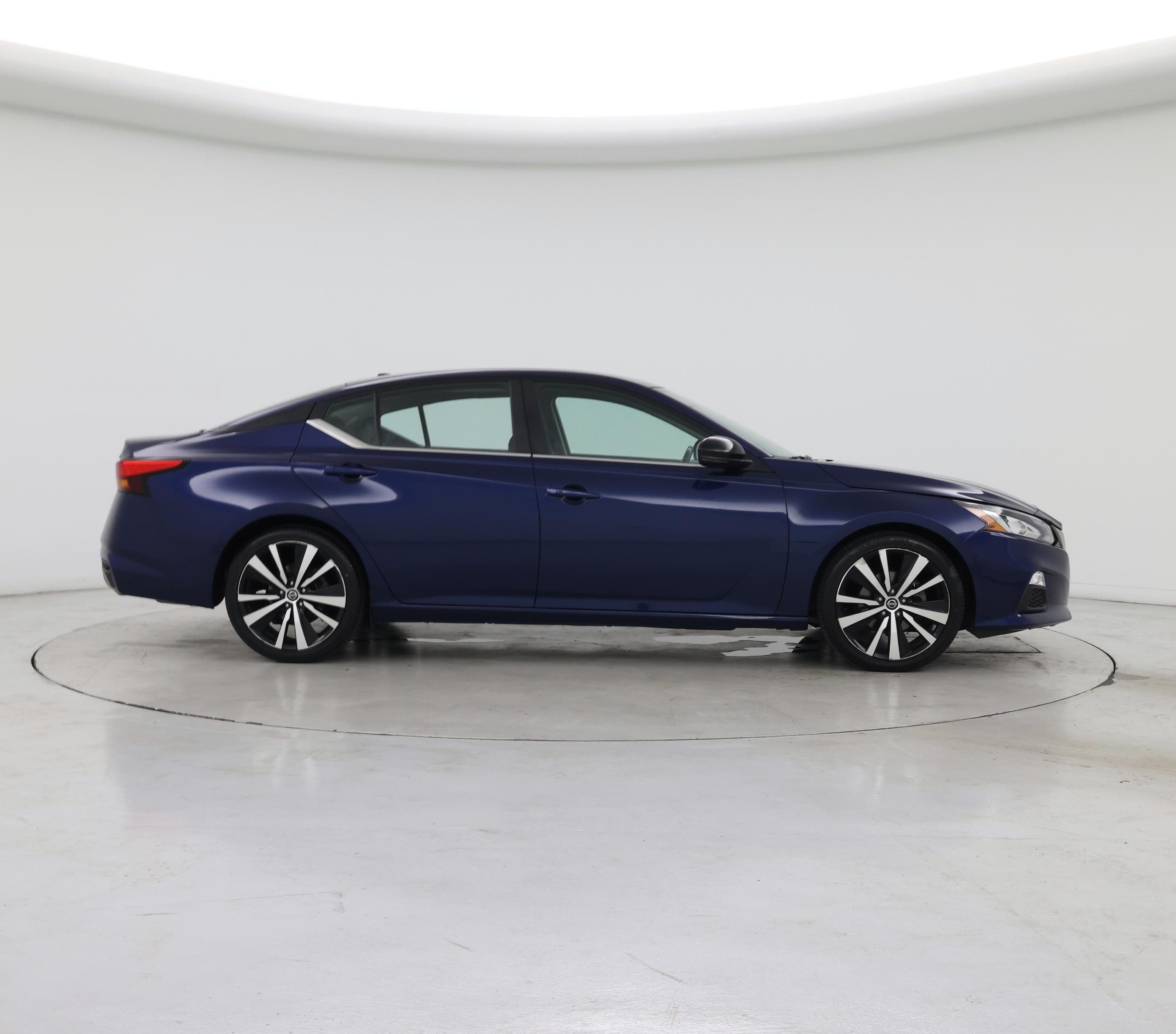 Thumbnail: 2019 Nissan Altima - 7