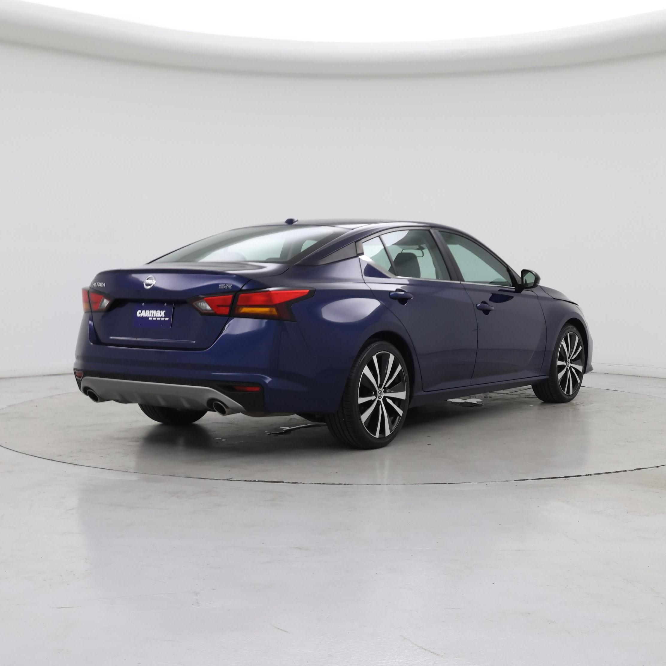 Thumbnail: 2019 Nissan Altima - 8