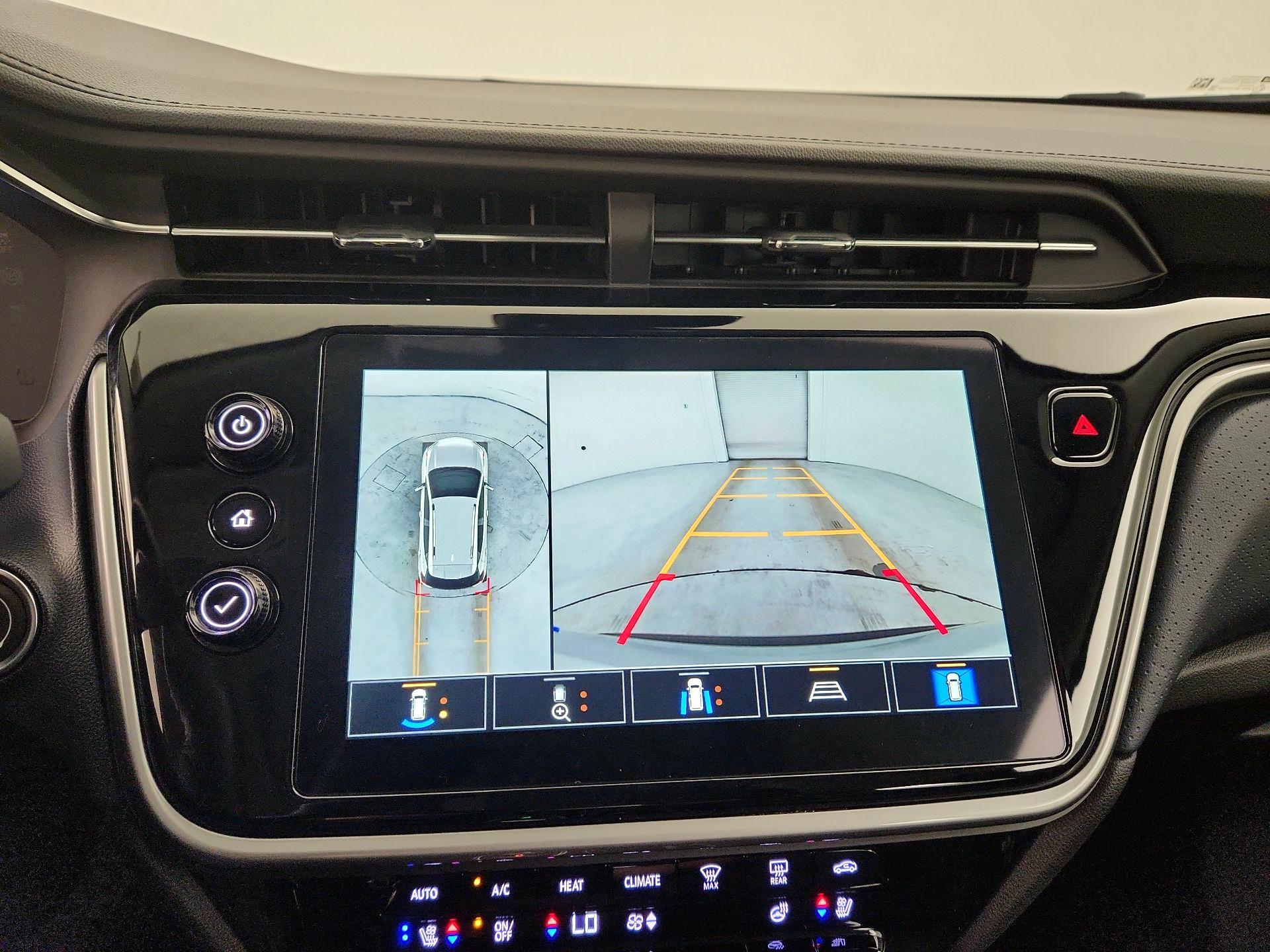 Thumbnail: 2023 Chevrolet Bolt EUV - 15