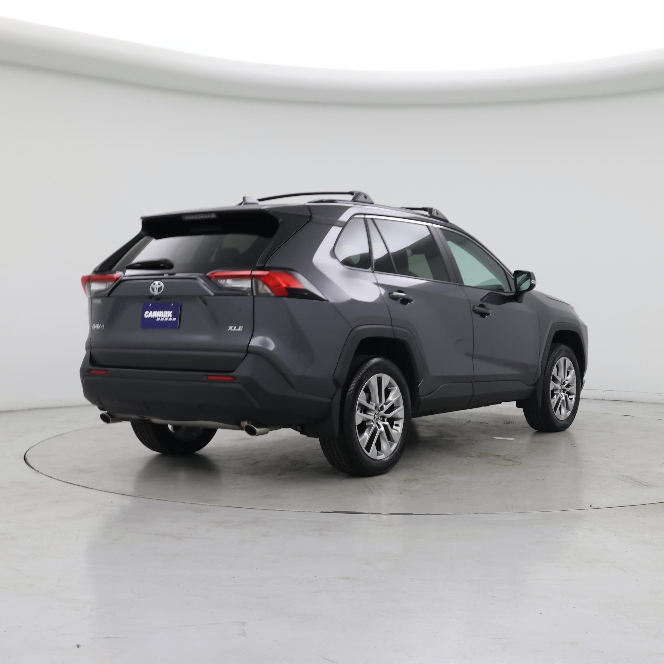 Thumbnail: 2024 Toyota RAV4 - 8